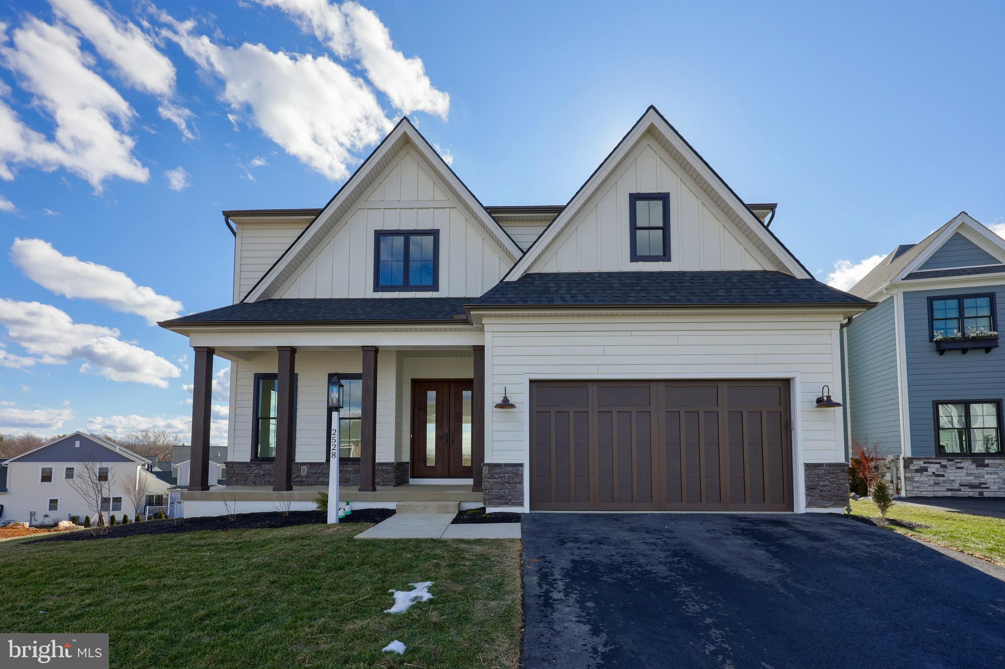 HAYDN MANOR - Residential