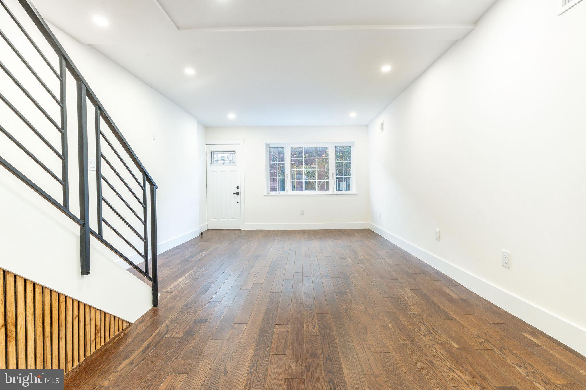 EAST PASSYUNK CROSSING - Residential