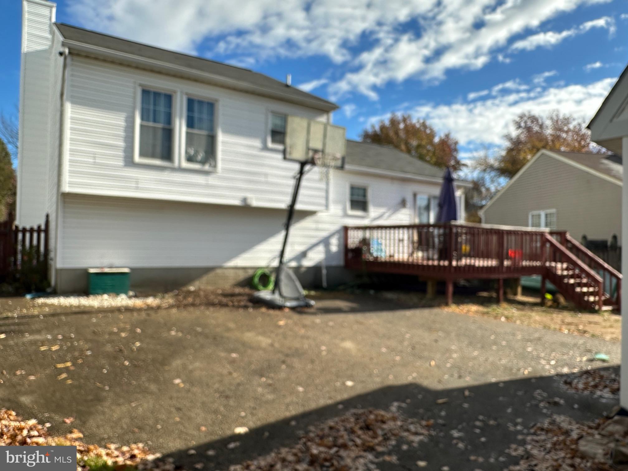 SUNNYFIELD ESTATES - Residential