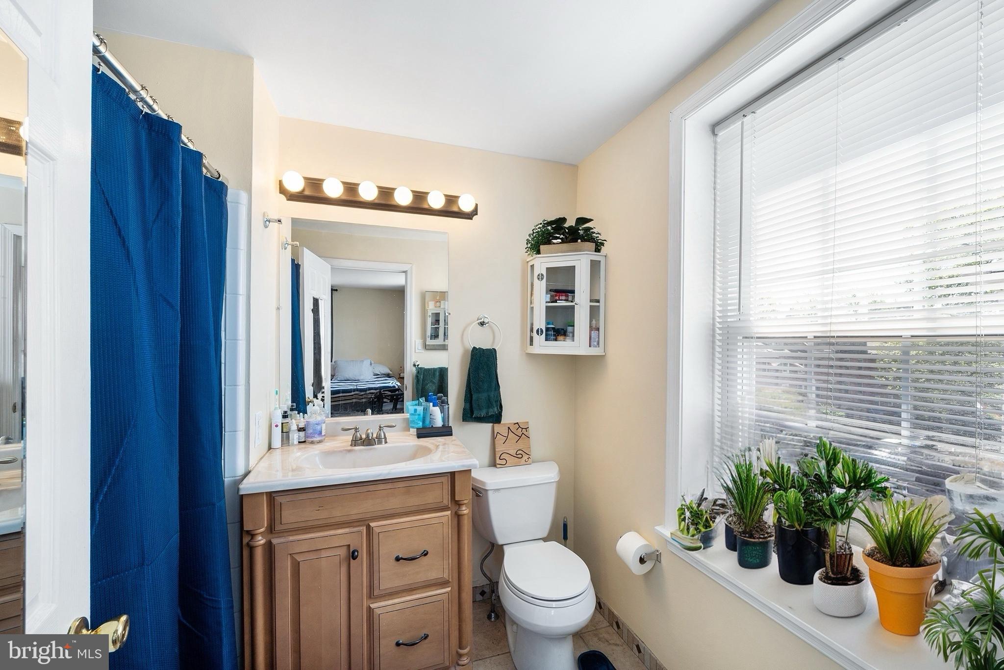 WASHINGTON SQ WEST - Residential