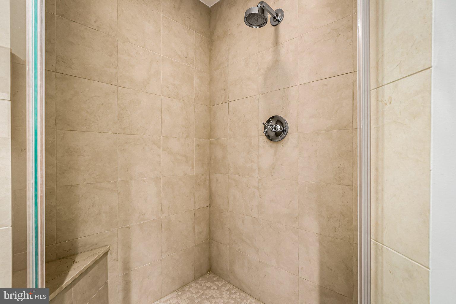THE RITZ-CARLTON RESIDENCES - Residential
