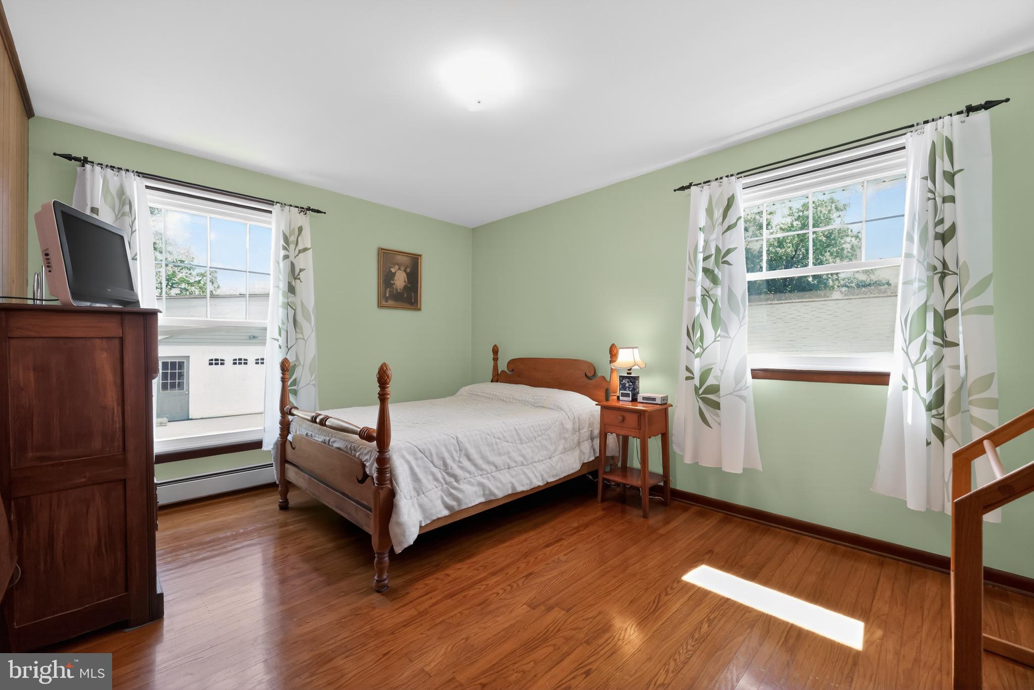 BROOKTHORPE HILLS - Residential