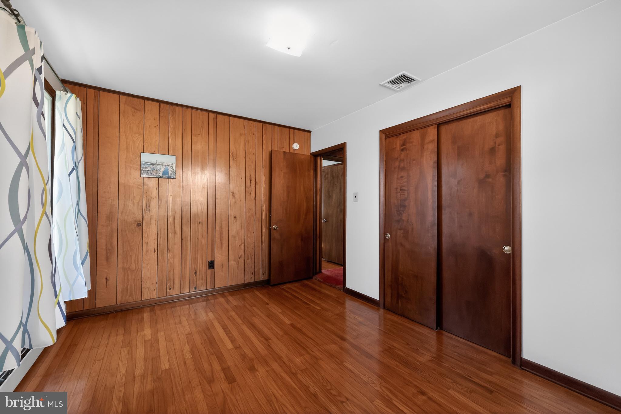 BROOKTHORPE HILLS - Residential