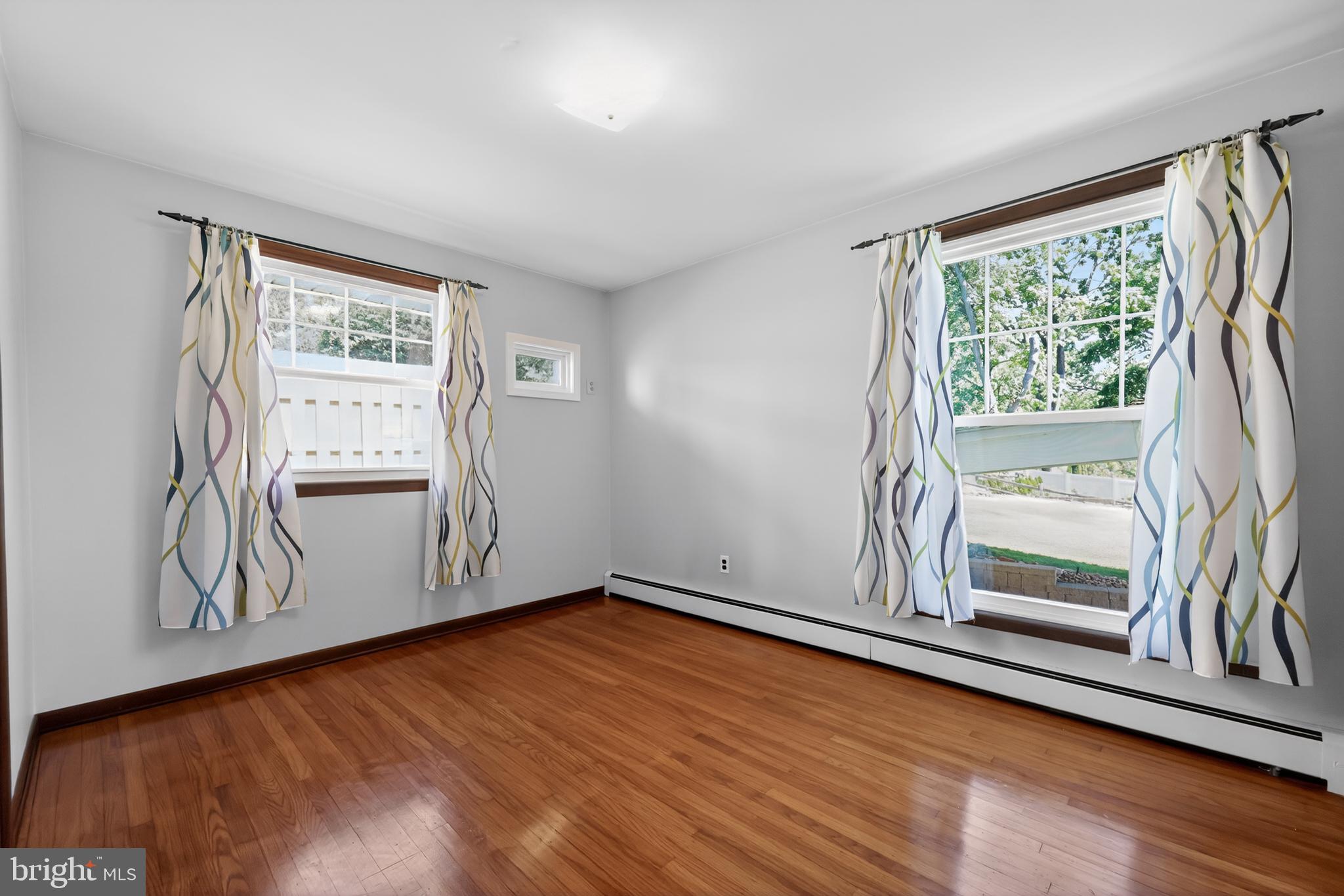 BROOKTHORPE HILLS - Residential