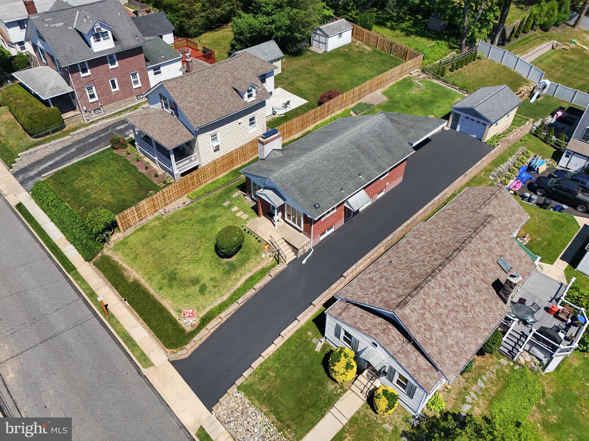 BROOKTHORPE HILLS - Residential