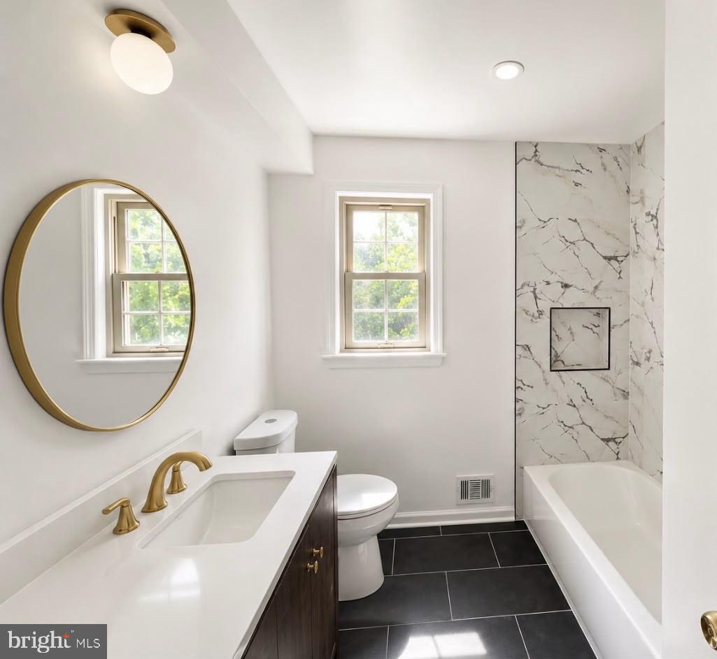 STONEGATE - Residential