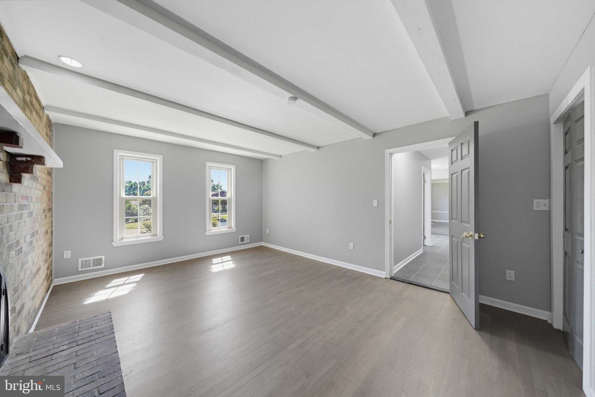 STONEGATE - Residential