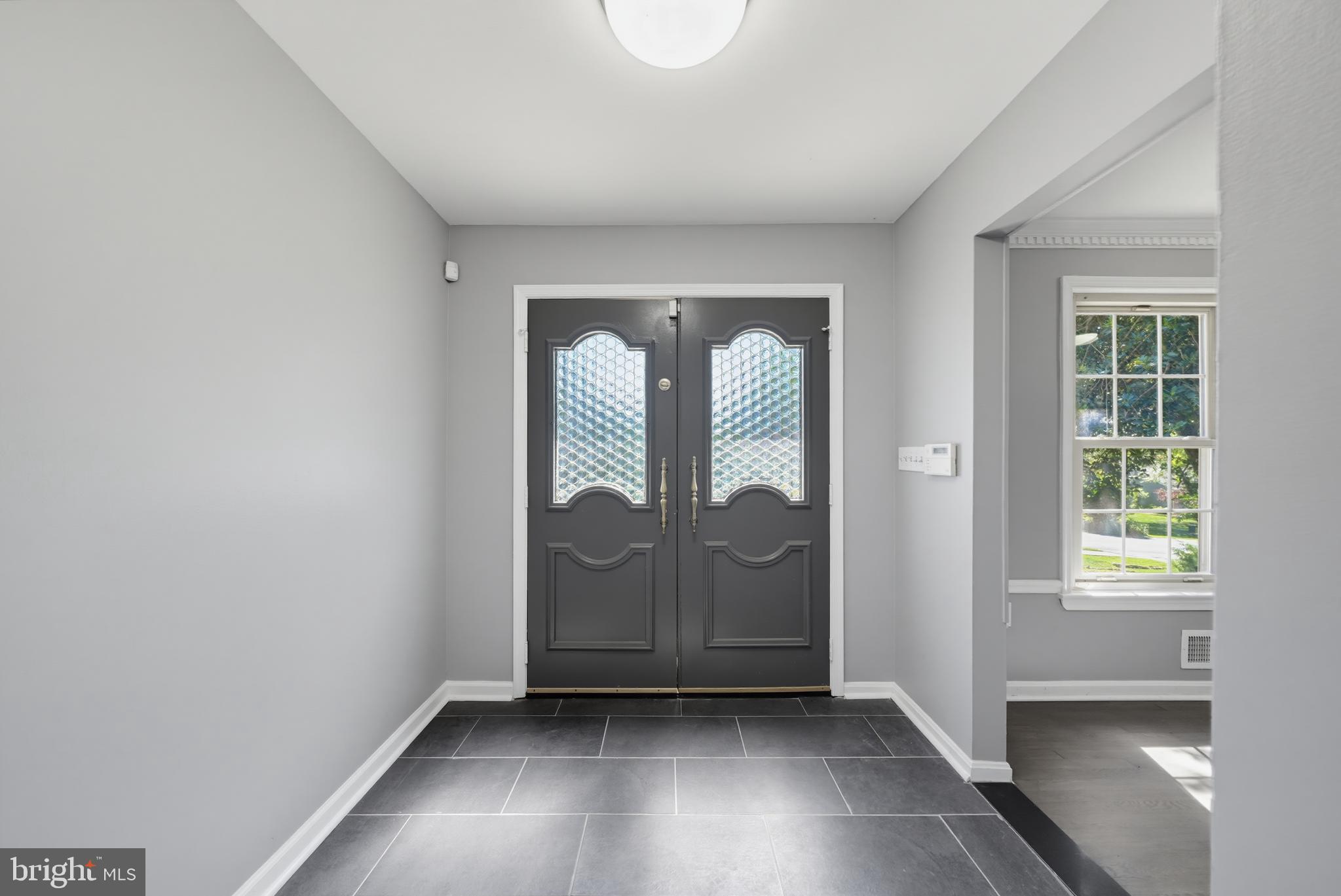 STONEGATE - Residential