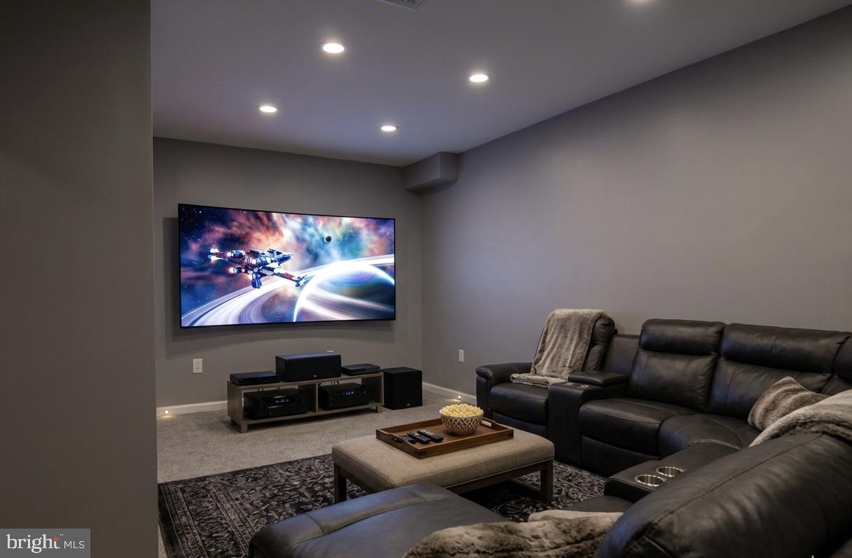 STONEGATE - Residential
