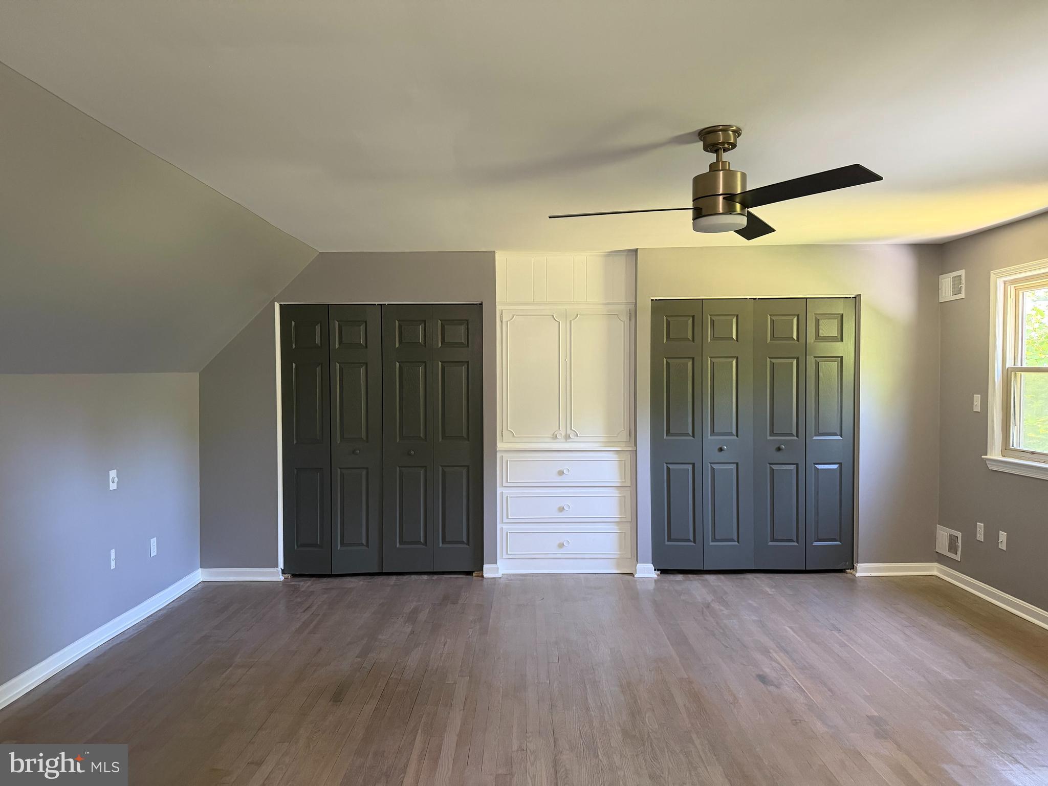 STONEGATE - Residential