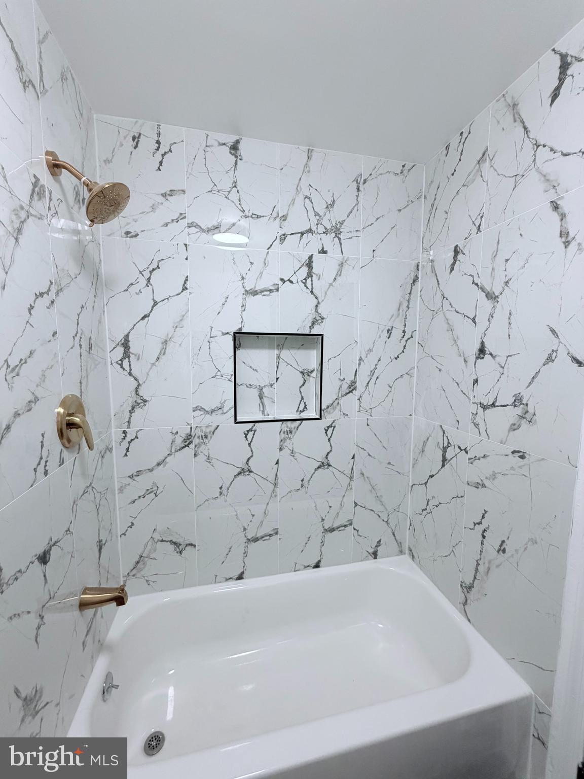STONEGATE - Residential