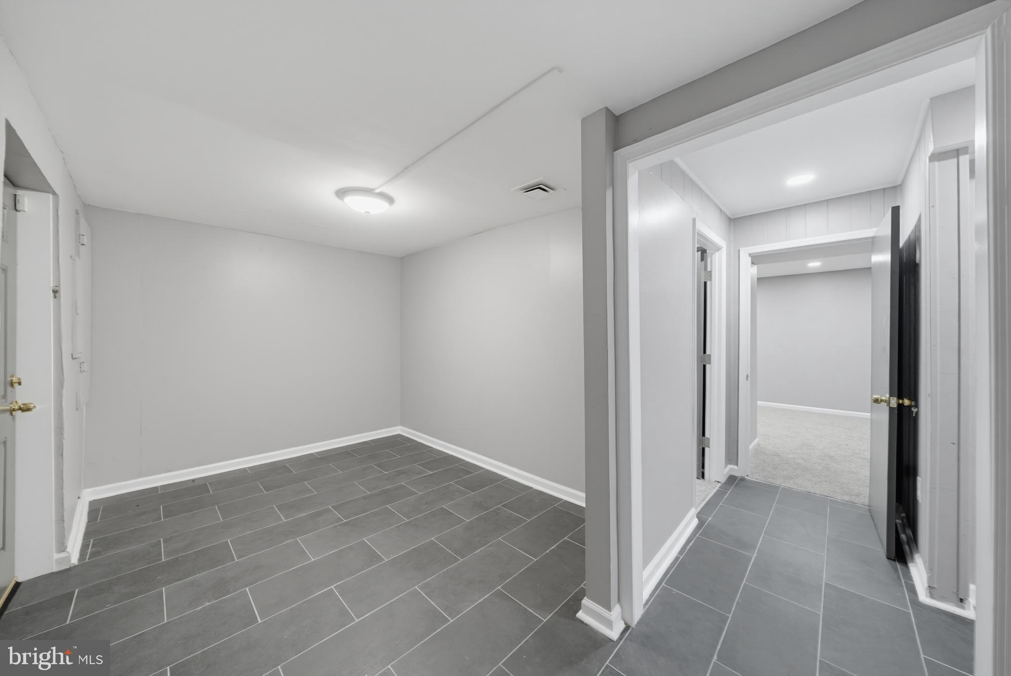 STONEGATE - Residential