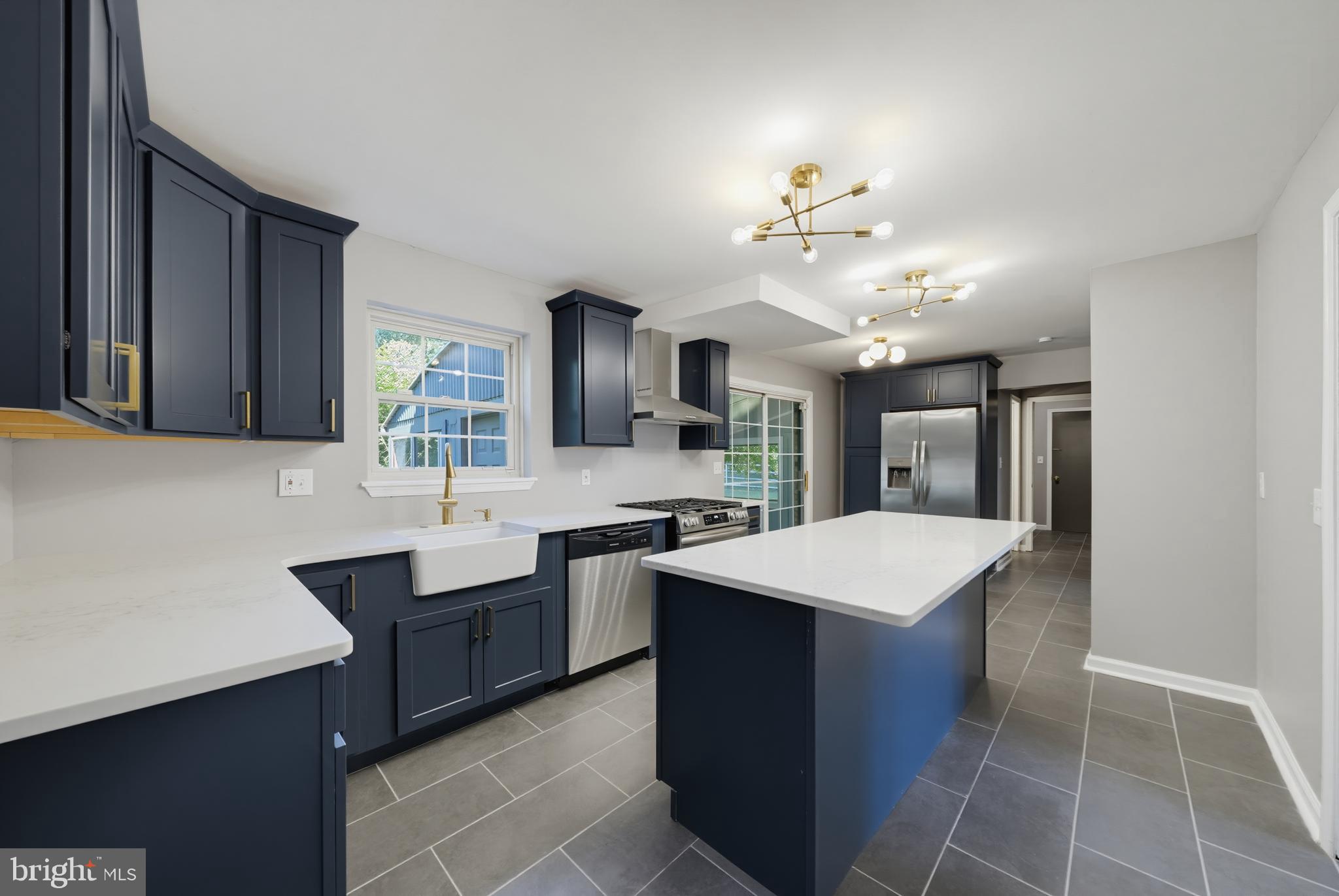STONEGATE - Residential