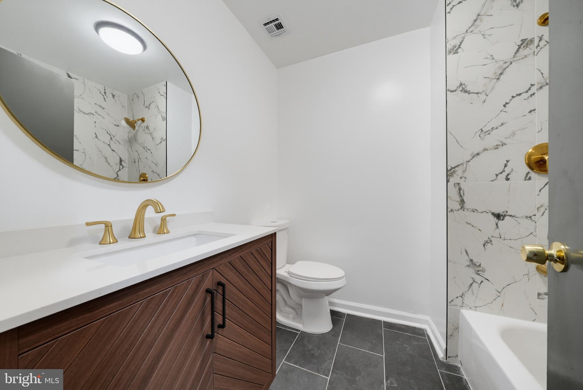 STONEGATE - Residential