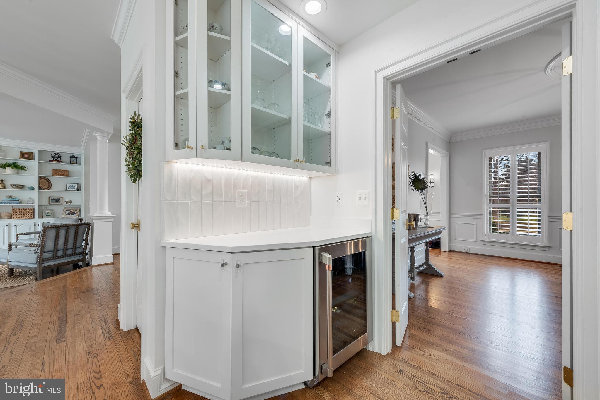 WOODLEA MANOR - Residential