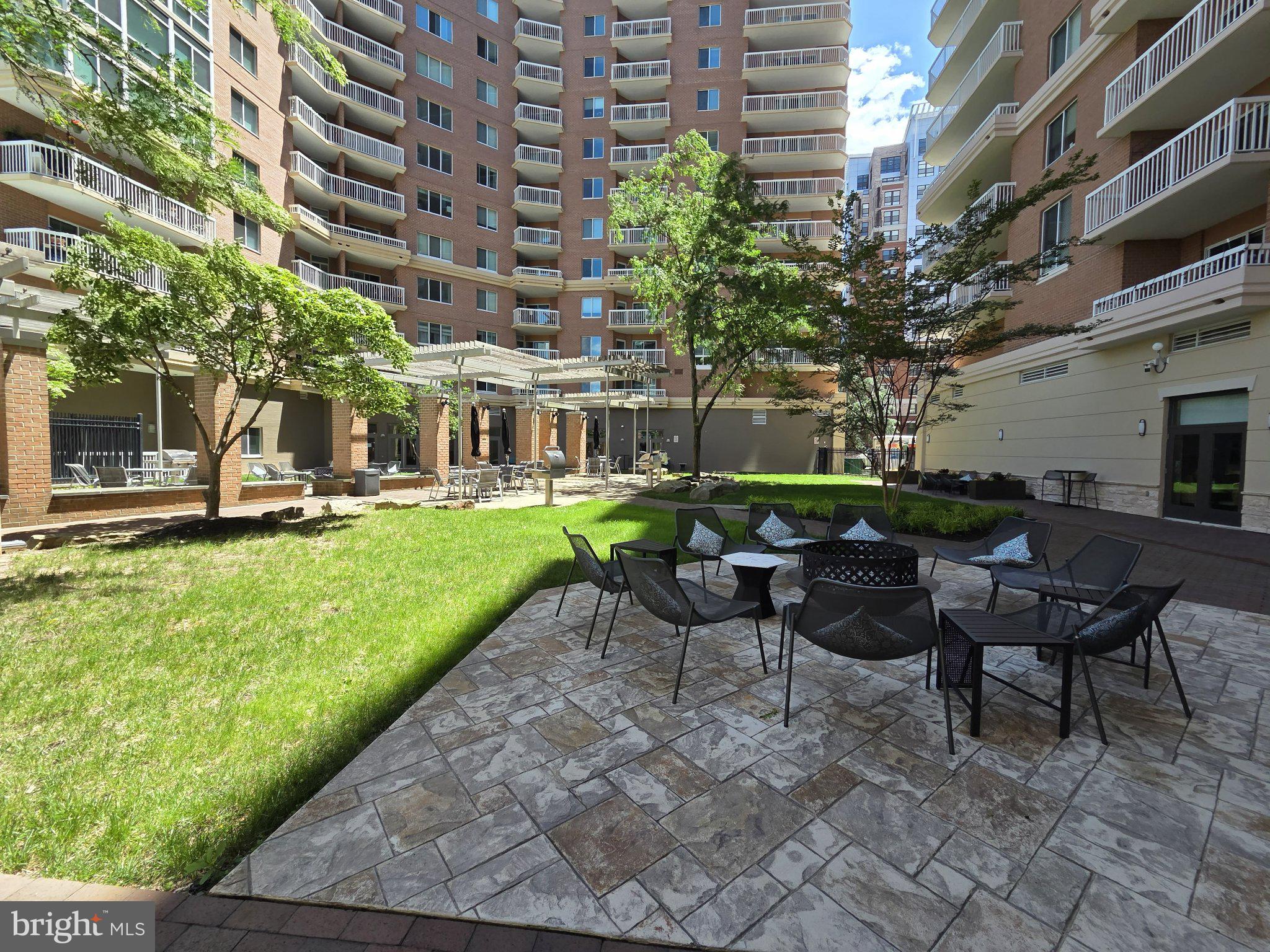 NORTHAMPTON PLACE - Residential