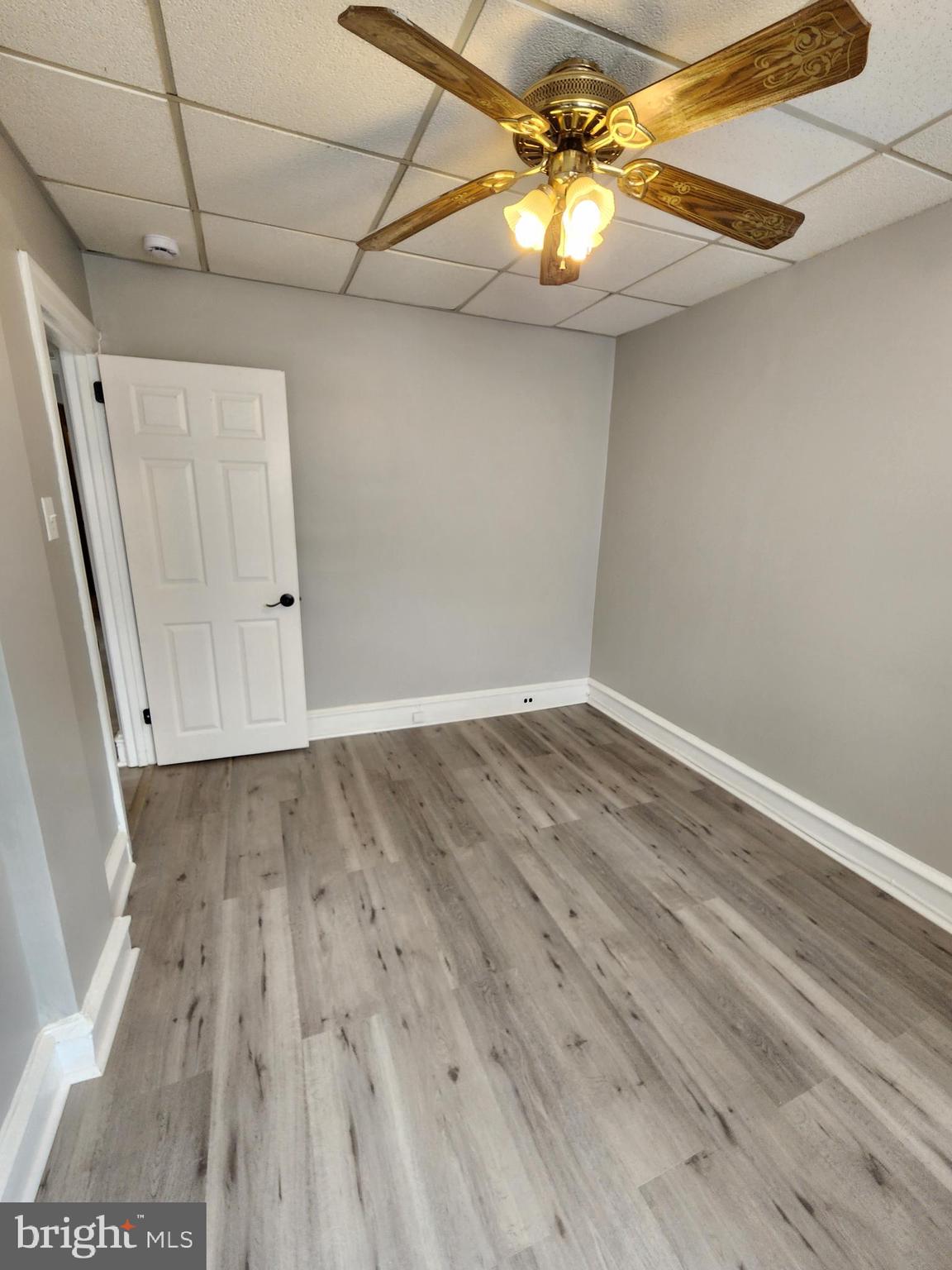 KESWICK - Commercial Sale