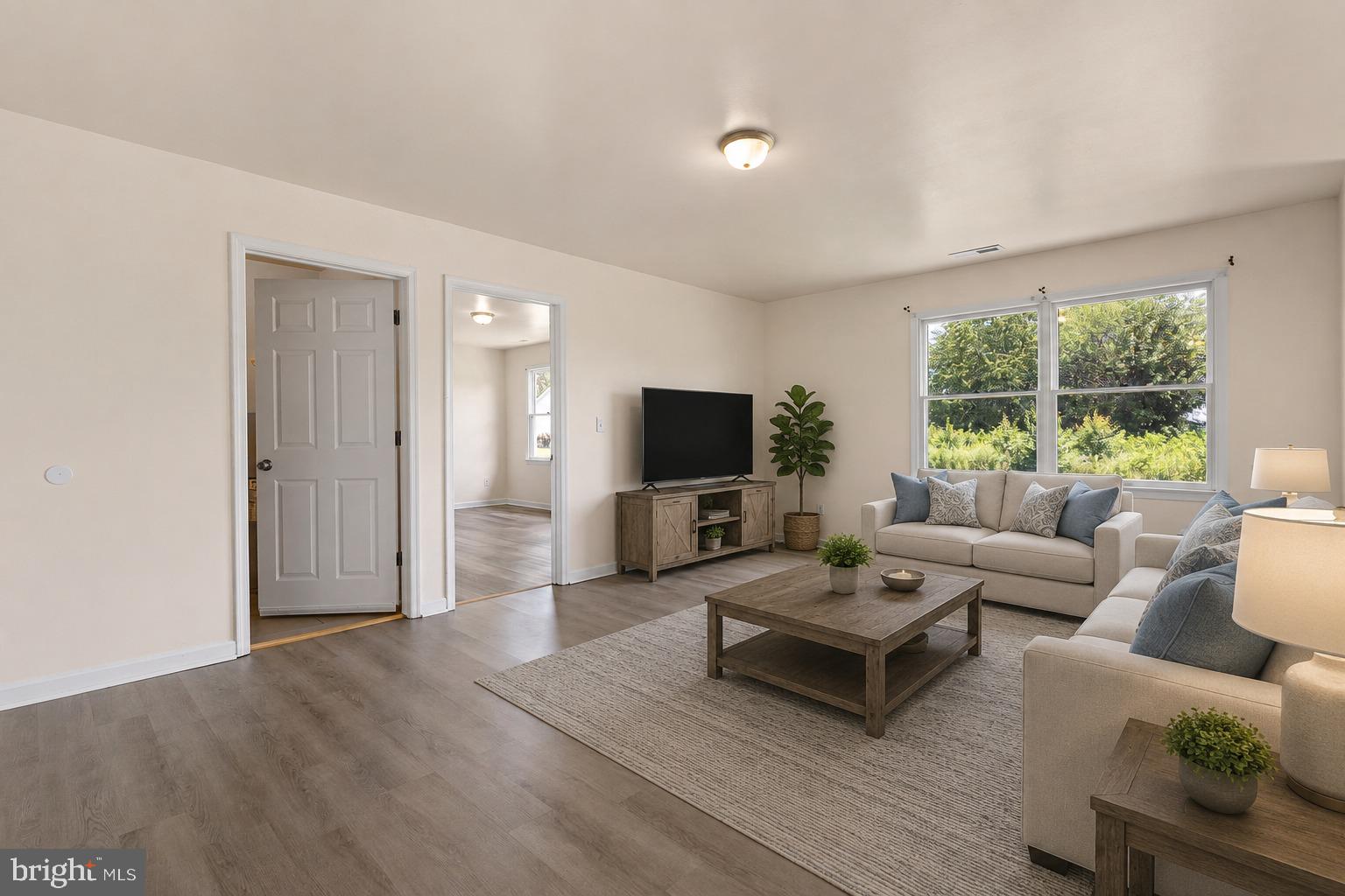 BUTLERTOWN - Residential