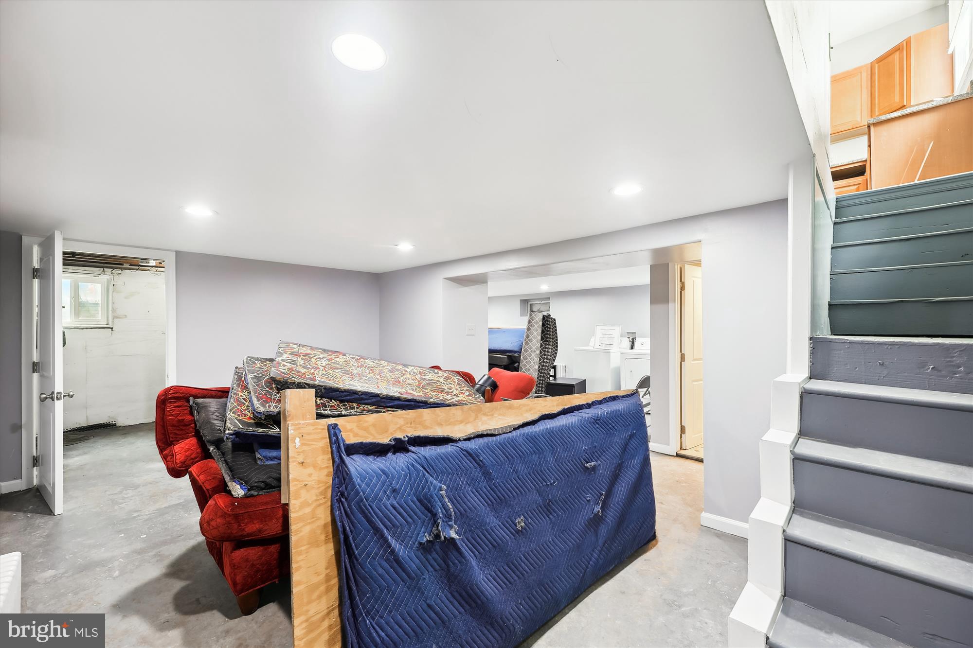 COLLEGE PARK - Residential