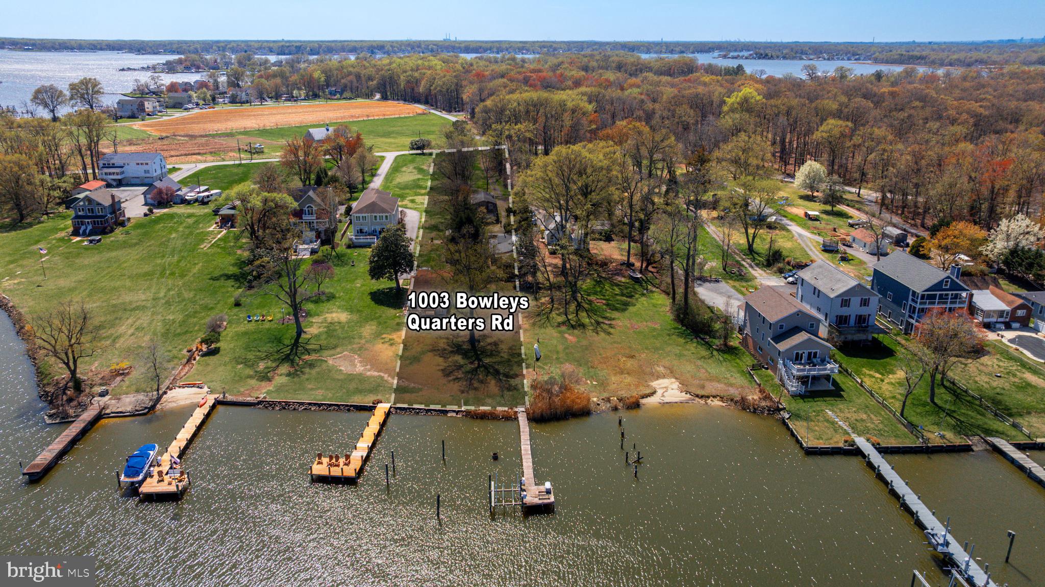 BOWLEYS QUARTERS - Land