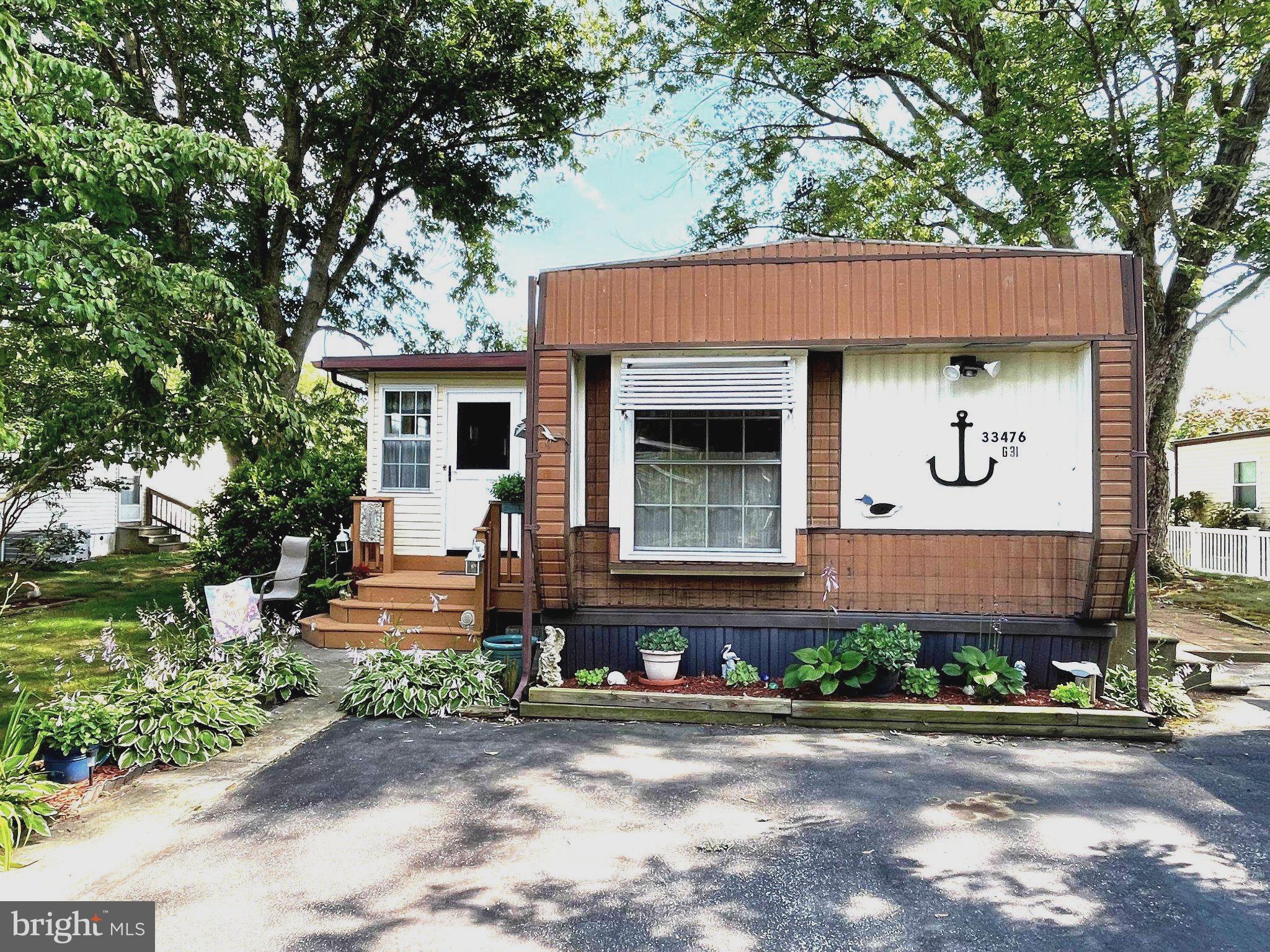 ANGOLA BEACH - Residential