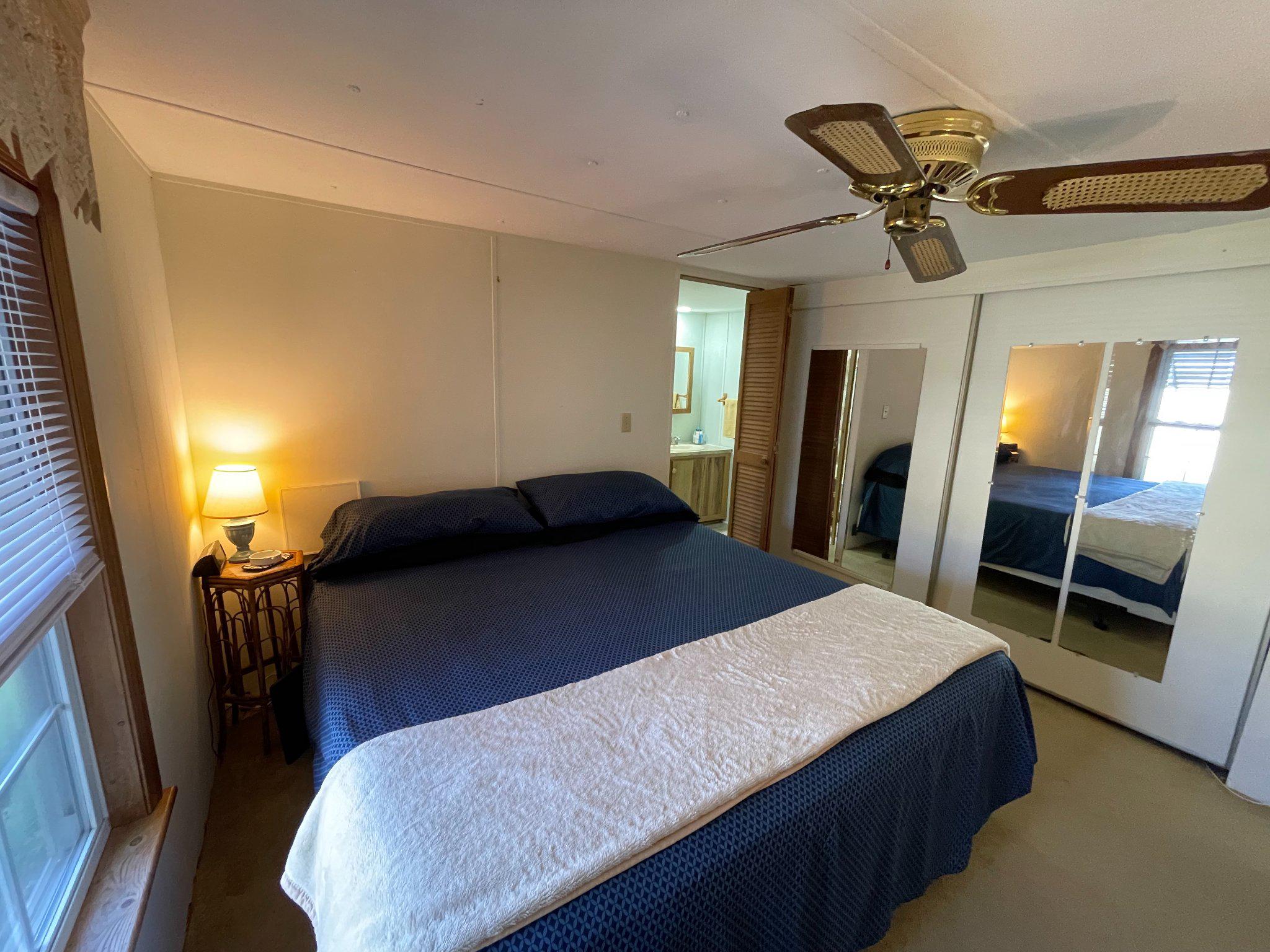 ANGOLA BEACH - Residential