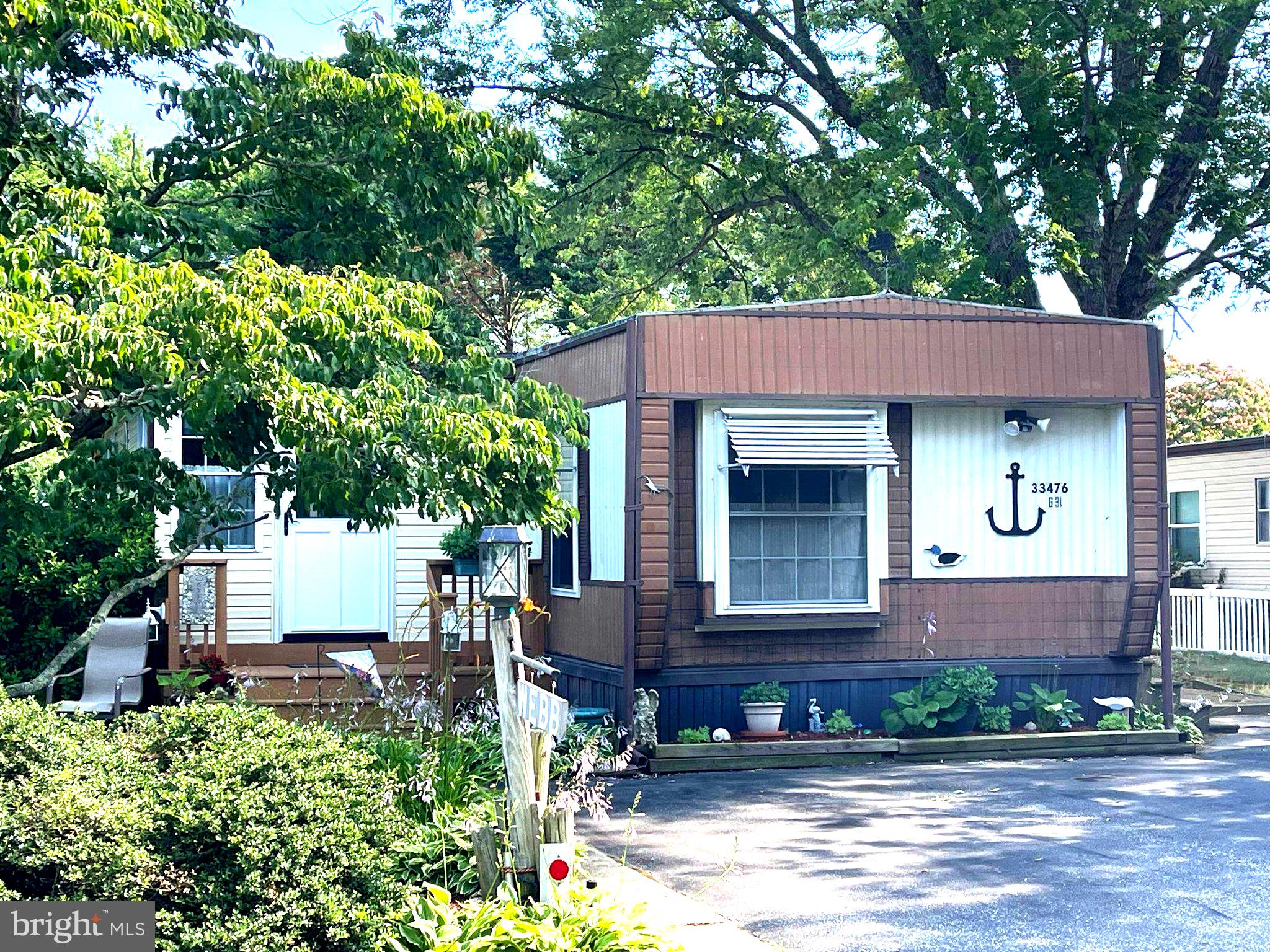 ANGOLA BEACH - Residential