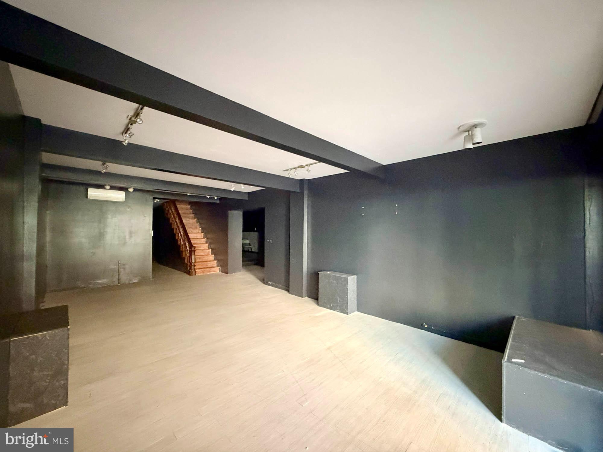 MOUNT VERNON PLACE HISTORIC DISTRICT - Commercial Sale