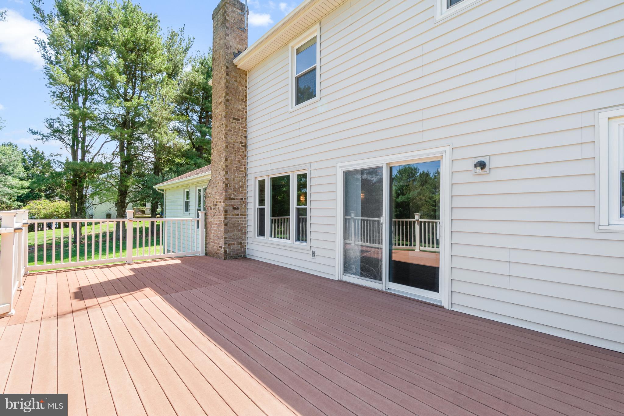 BURNHAM HILLS - Residential
