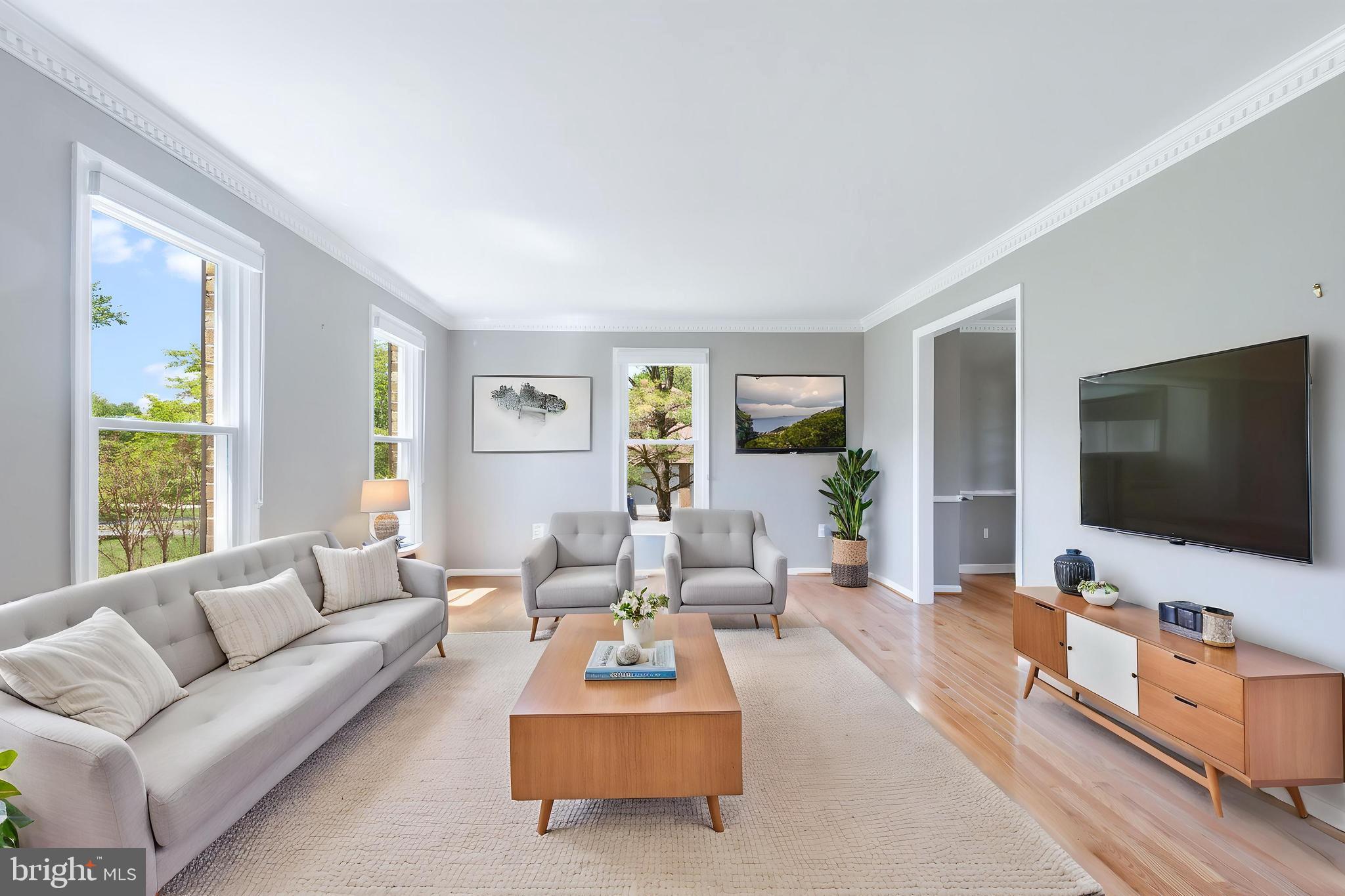 BURNHAM HILLS - Residential
