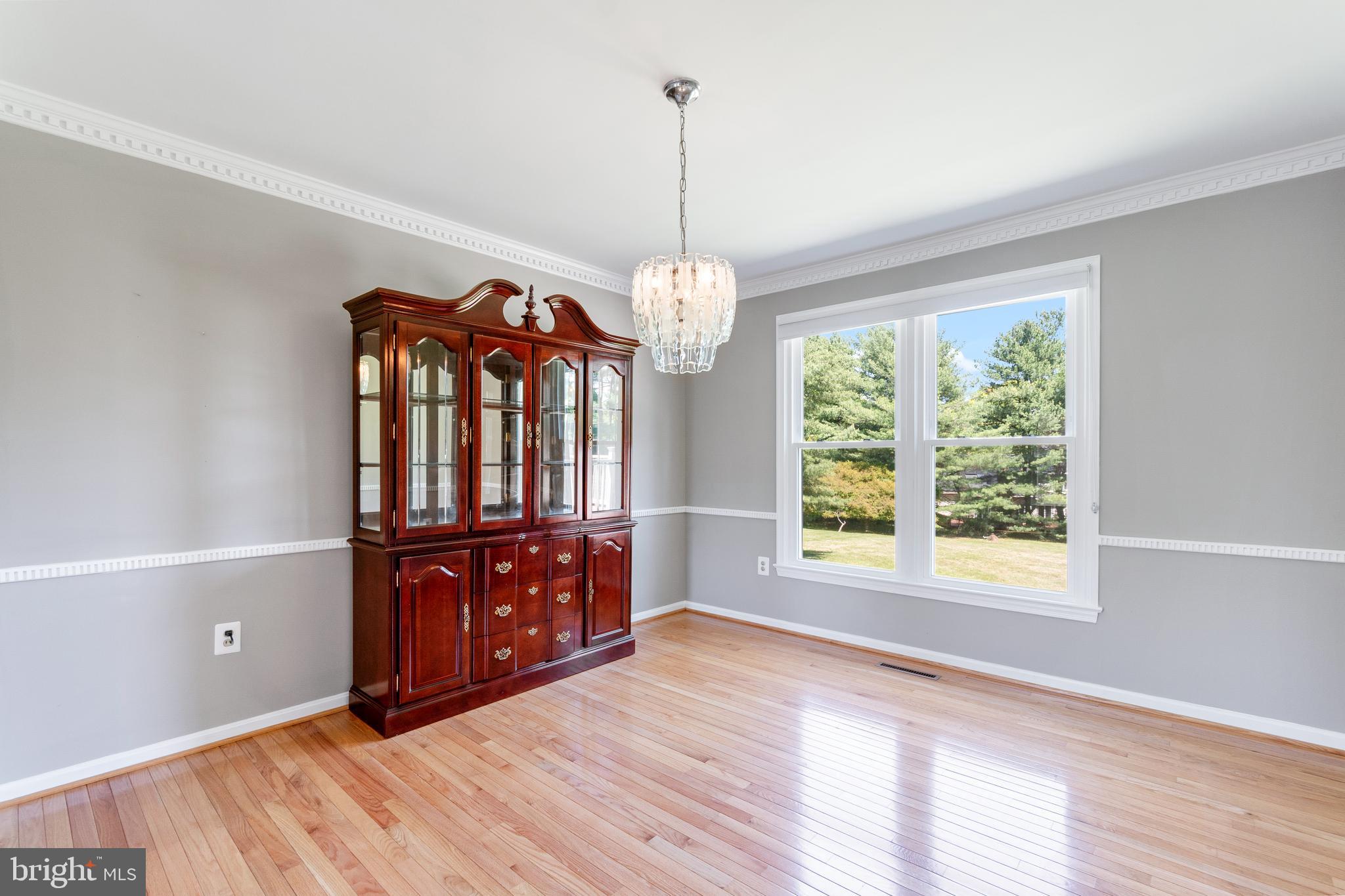 BURNHAM HILLS - Residential