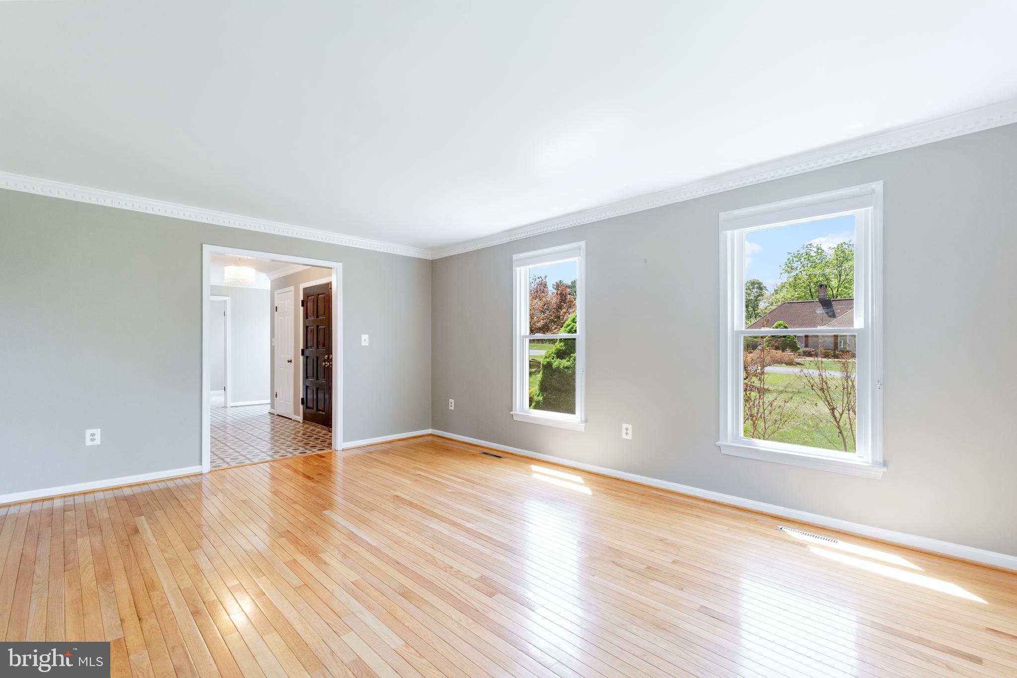 BURNHAM HILLS - Residential