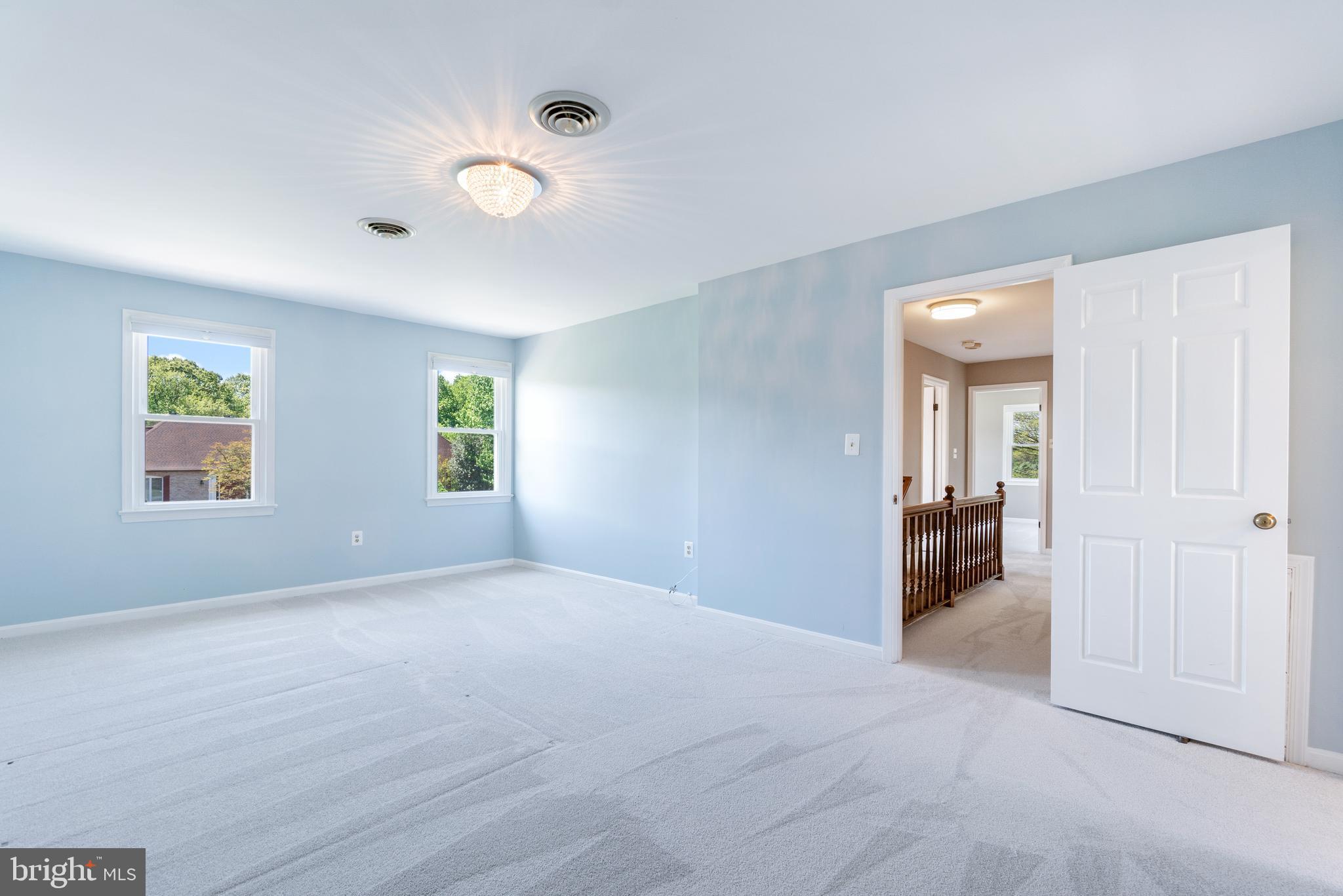 BURNHAM HILLS - Residential