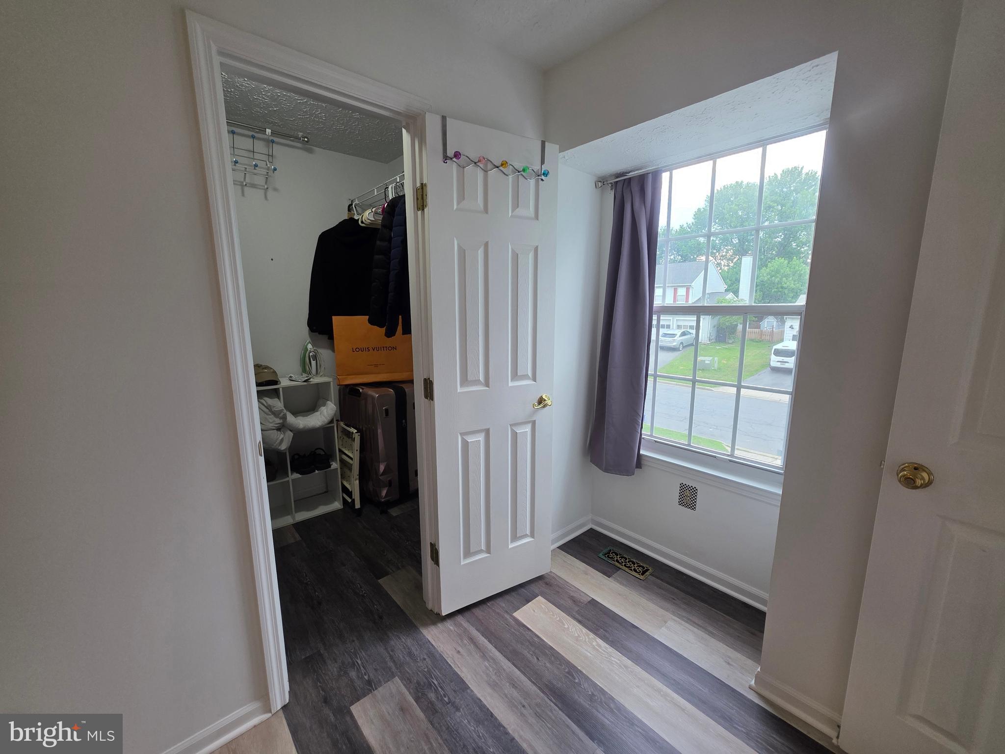 GOLF VIEW - Residential
