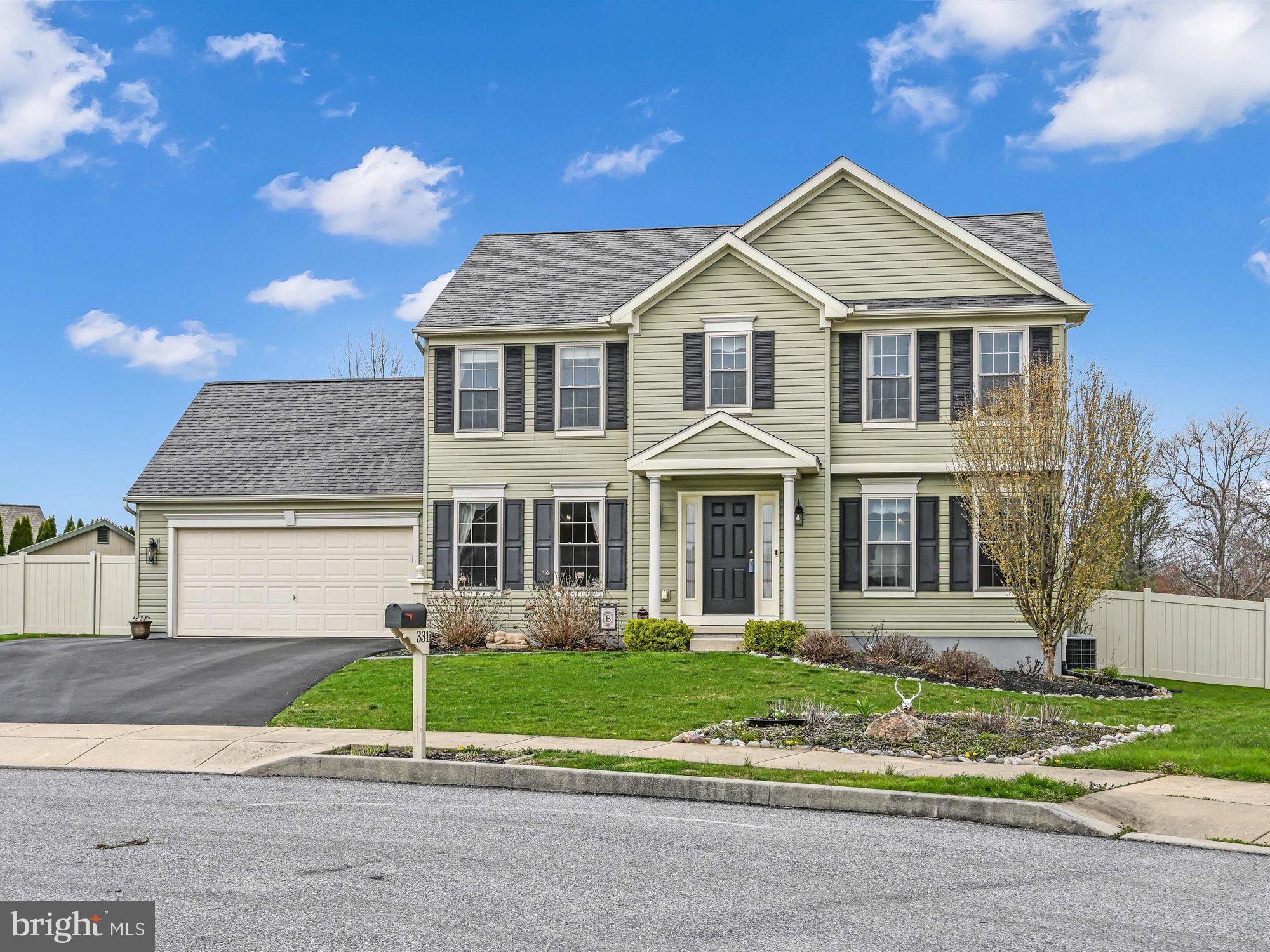 QUARRY RIDGE - Residential