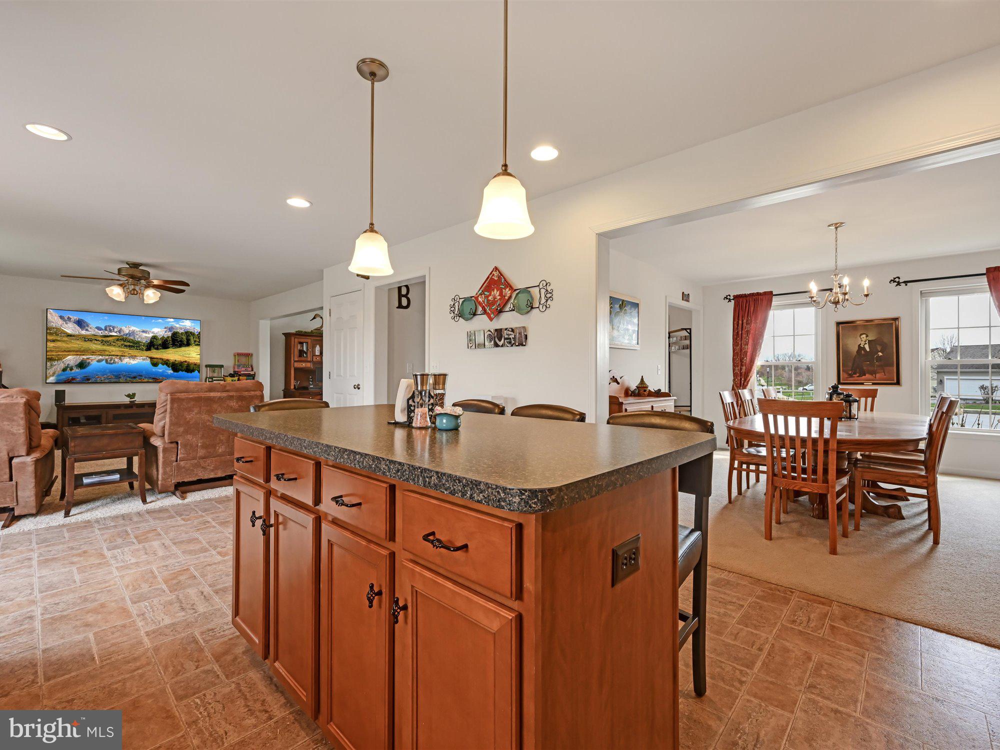 QUARRY RIDGE - Residential