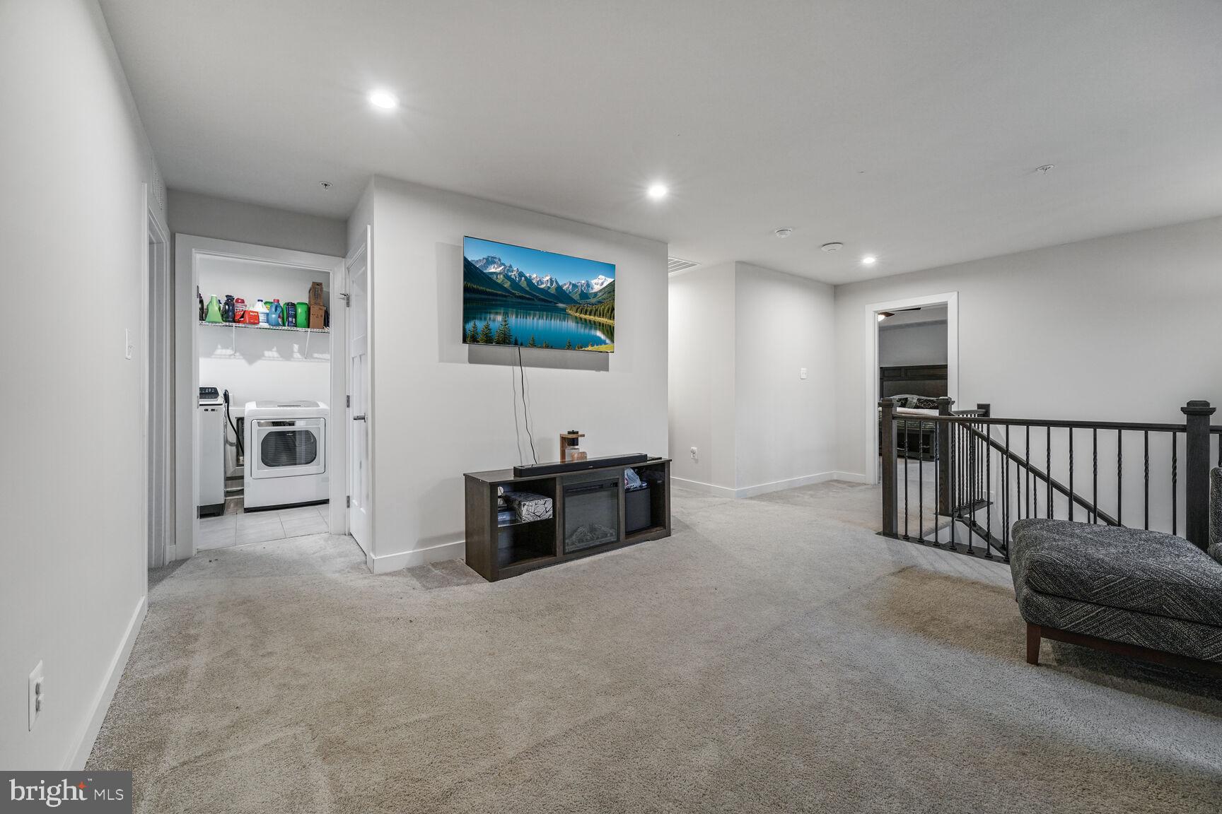 ST CHARLES SUB - FIELDSIDE - Residential