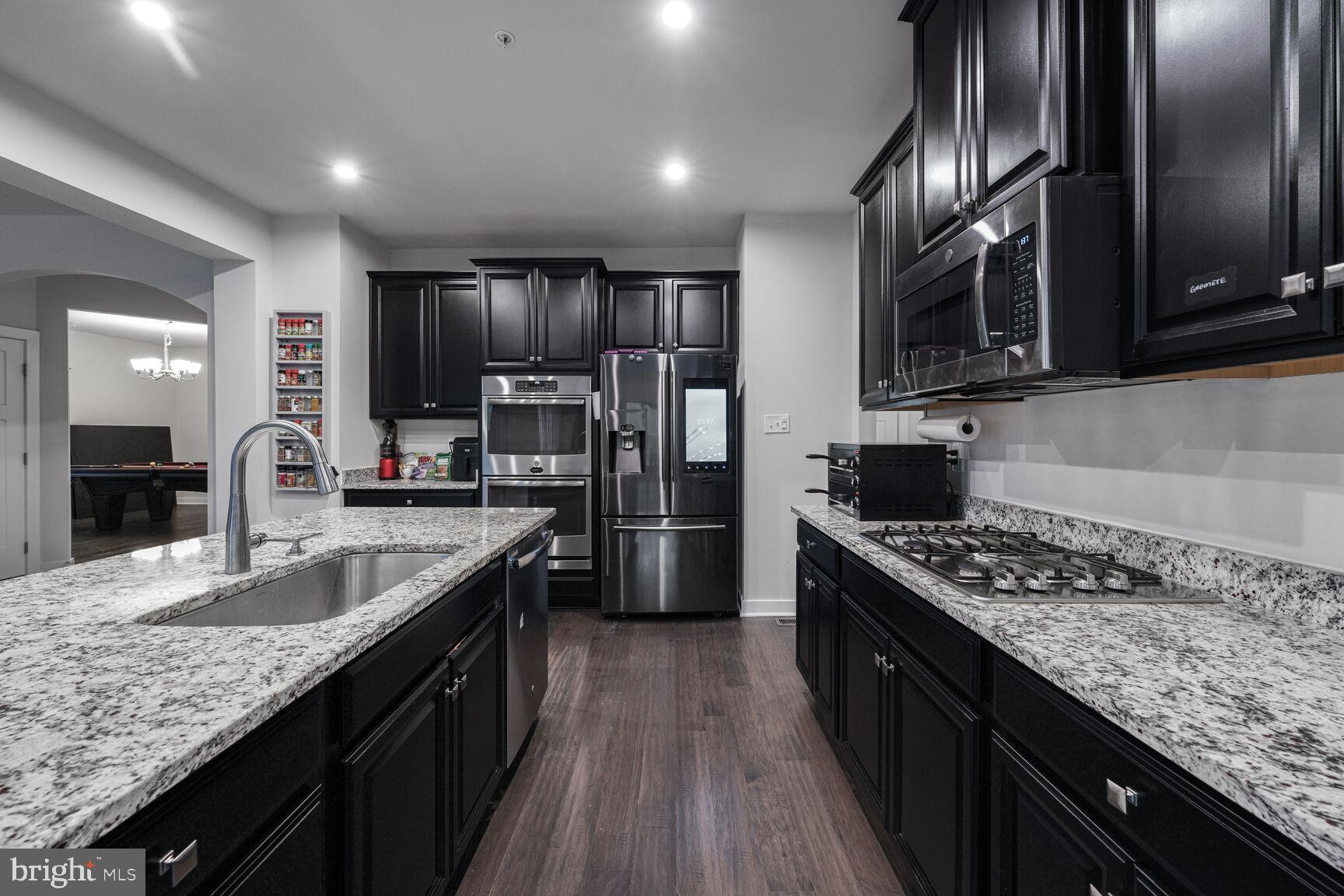ST CHARLES SUB - FIELDSIDE - Residential