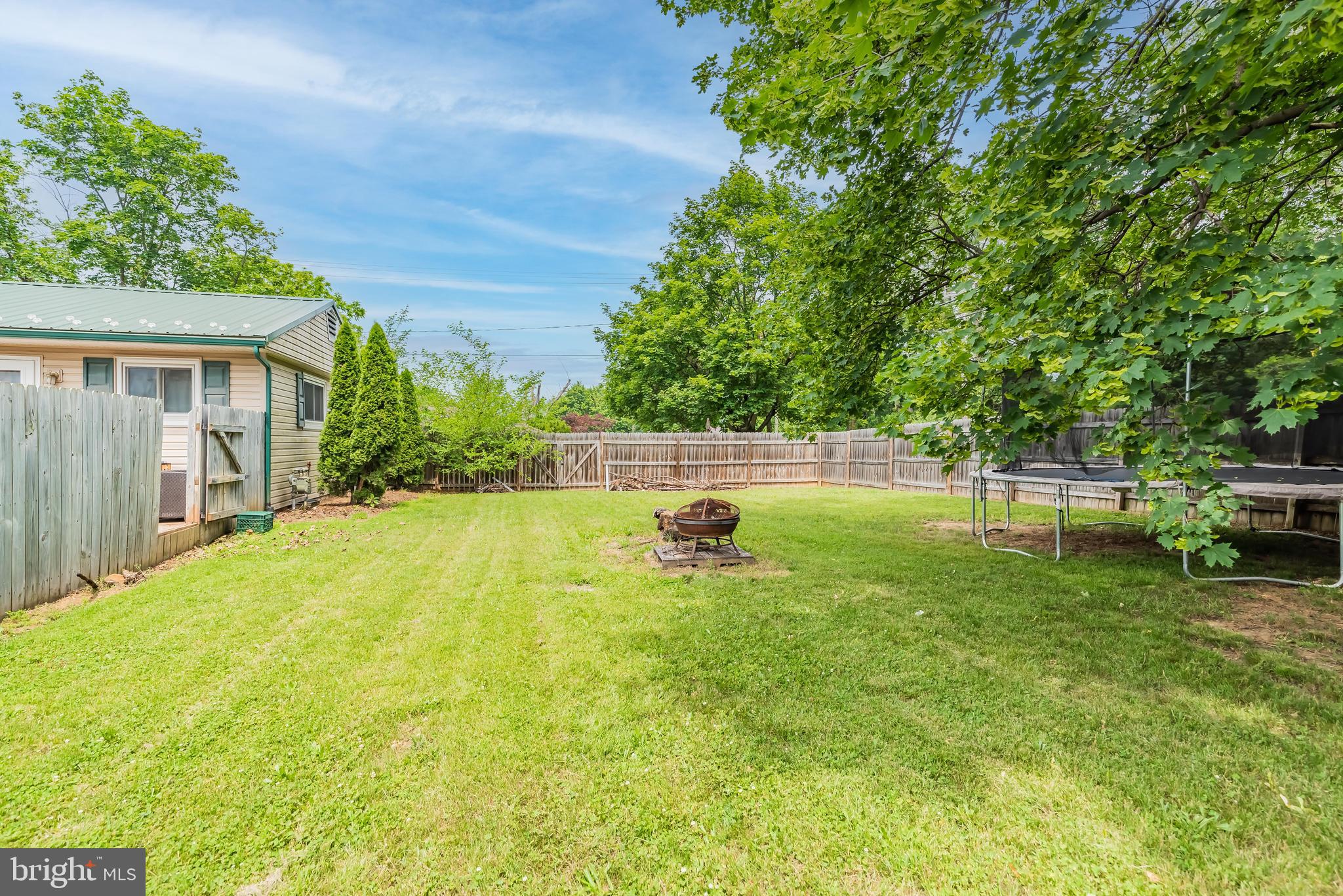 HERWIN VILLAGE - Residential