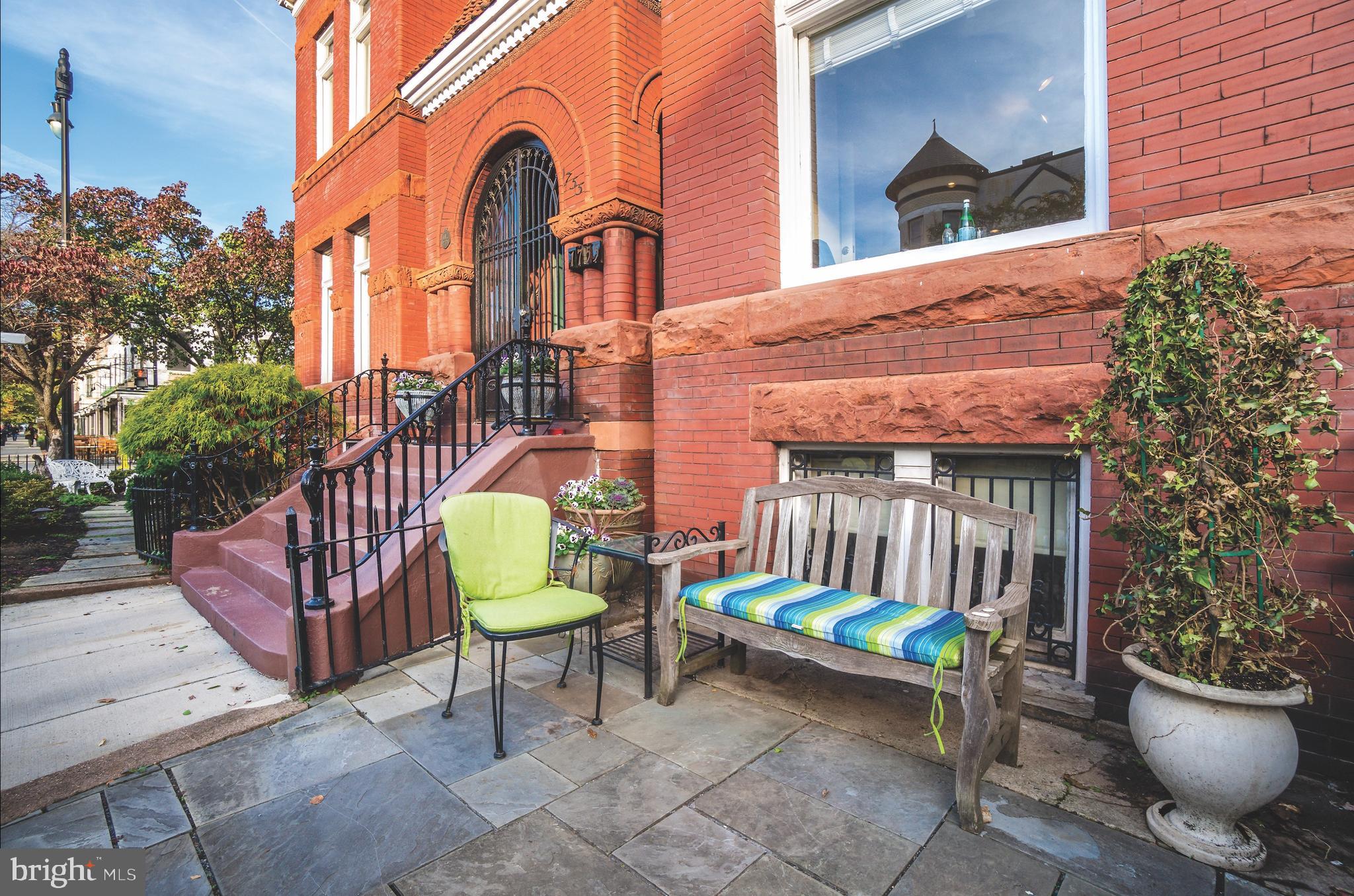 DUPONT CIRCLE - Residential