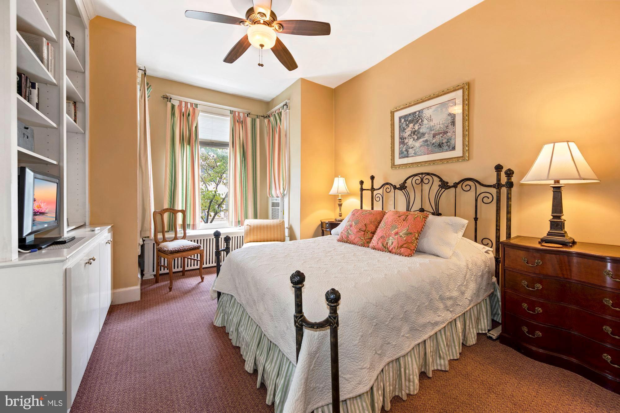 DUPONT CIRCLE - Residential