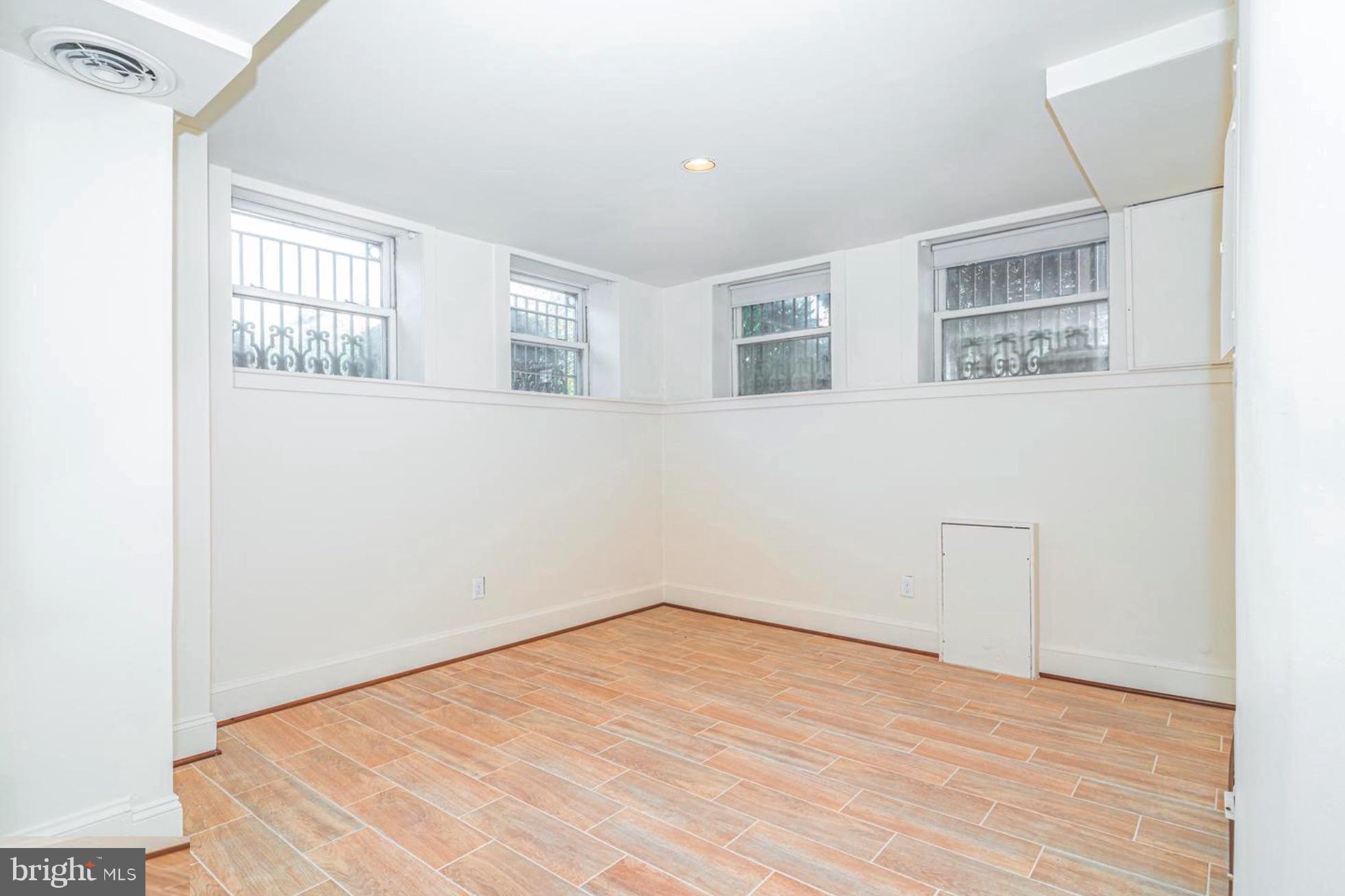 DUPONT CIRCLE - Residential