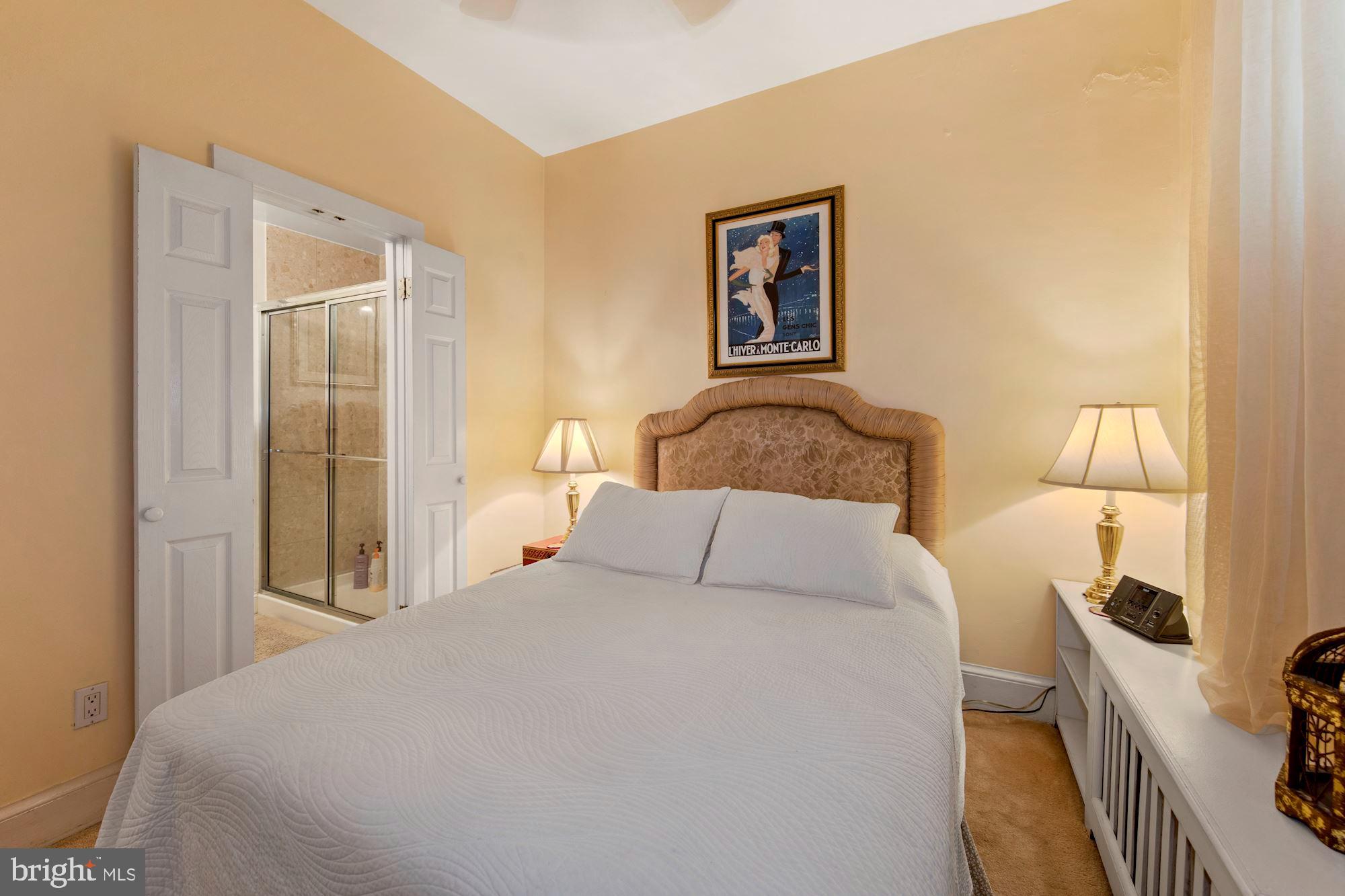 DUPONT CIRCLE - Residential
