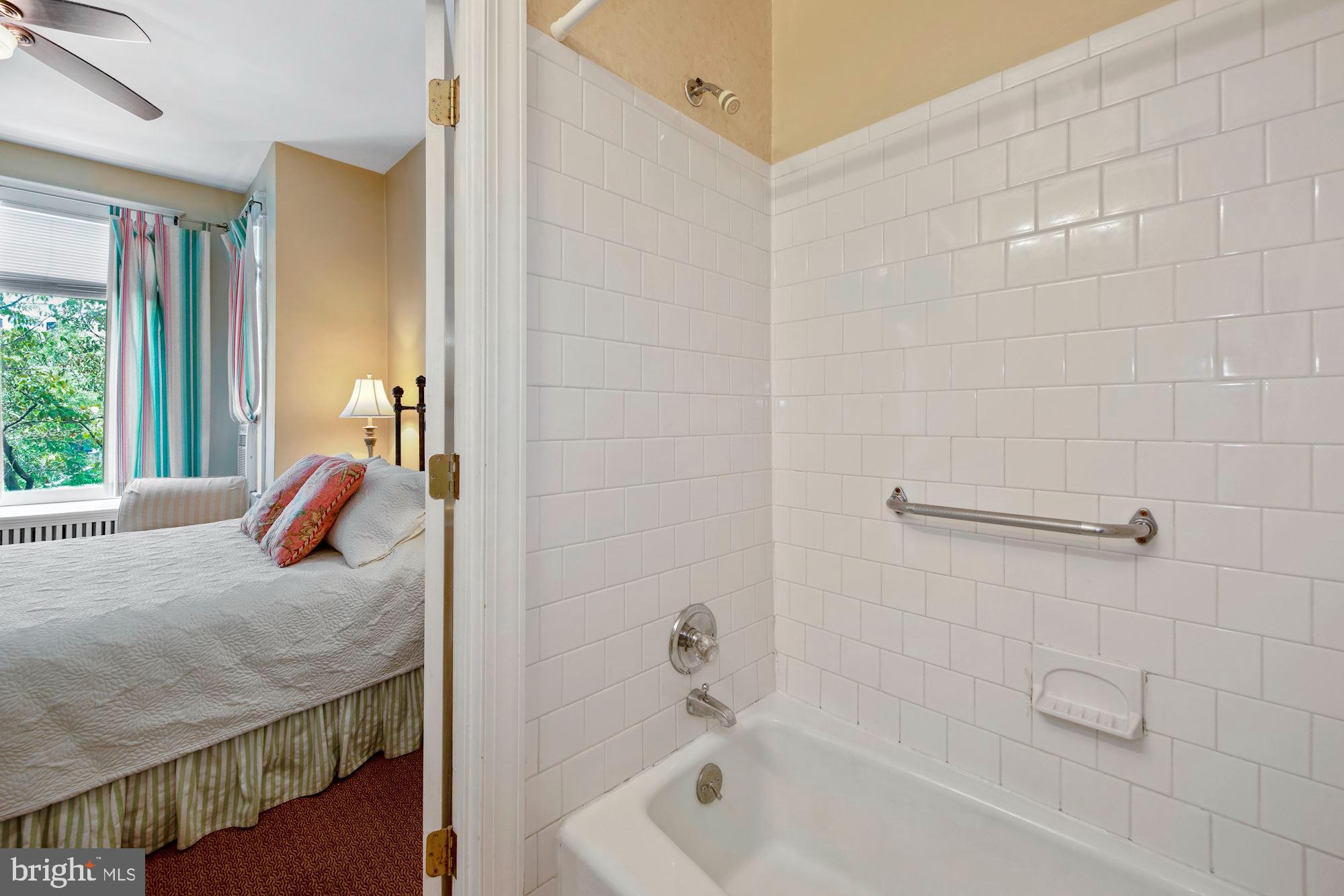 DUPONT CIRCLE - Residential