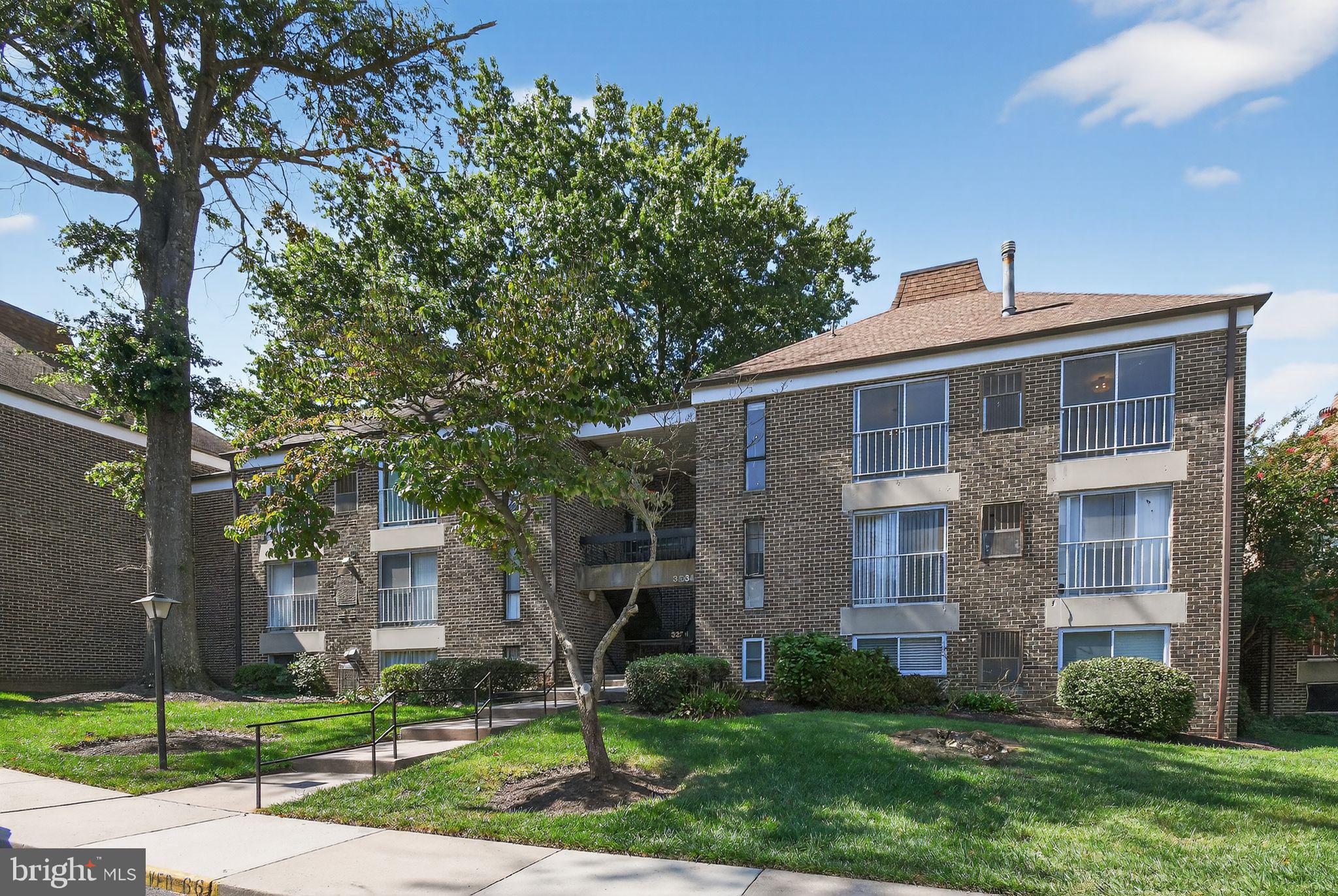 WESTCHESTER WEST - Residential