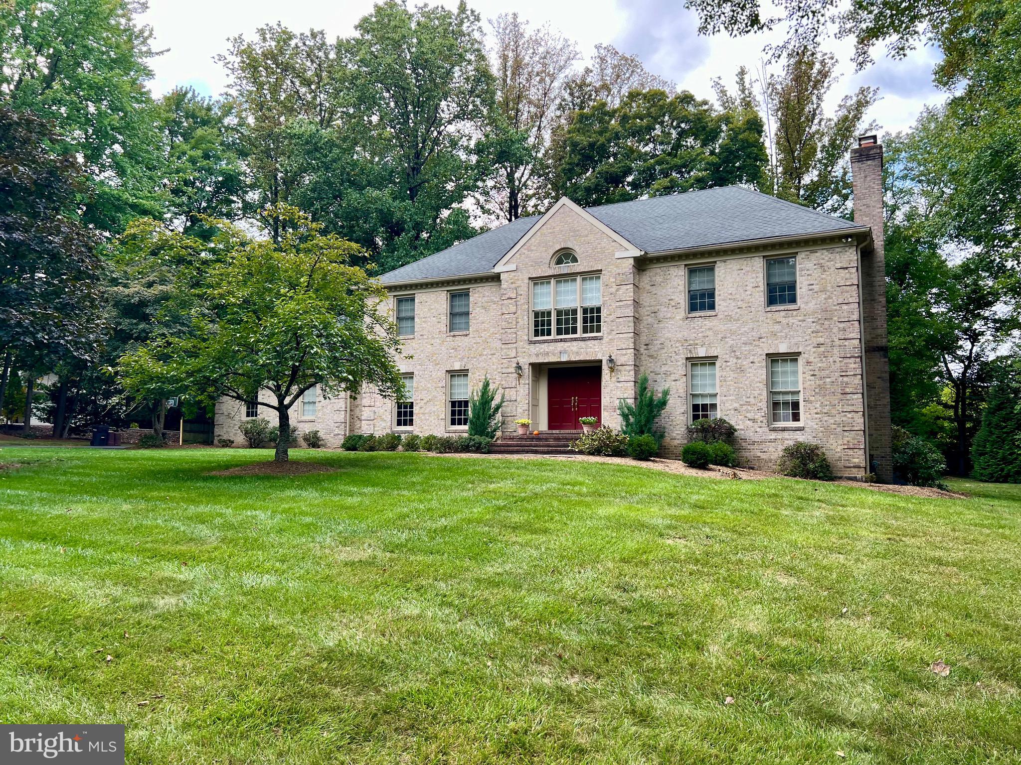 SUMMERWOOD - Residential