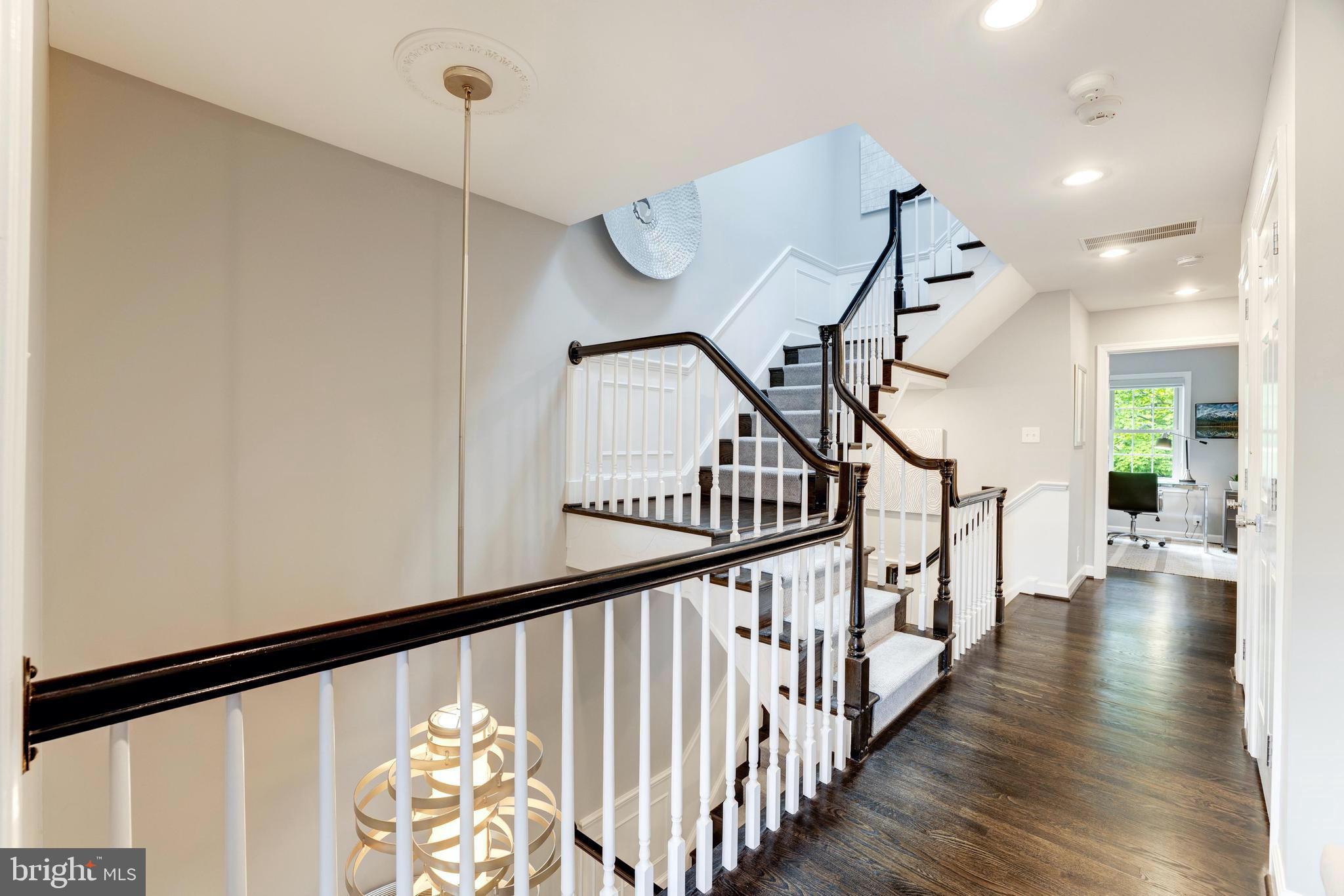 RIXEY VIEW - Residential