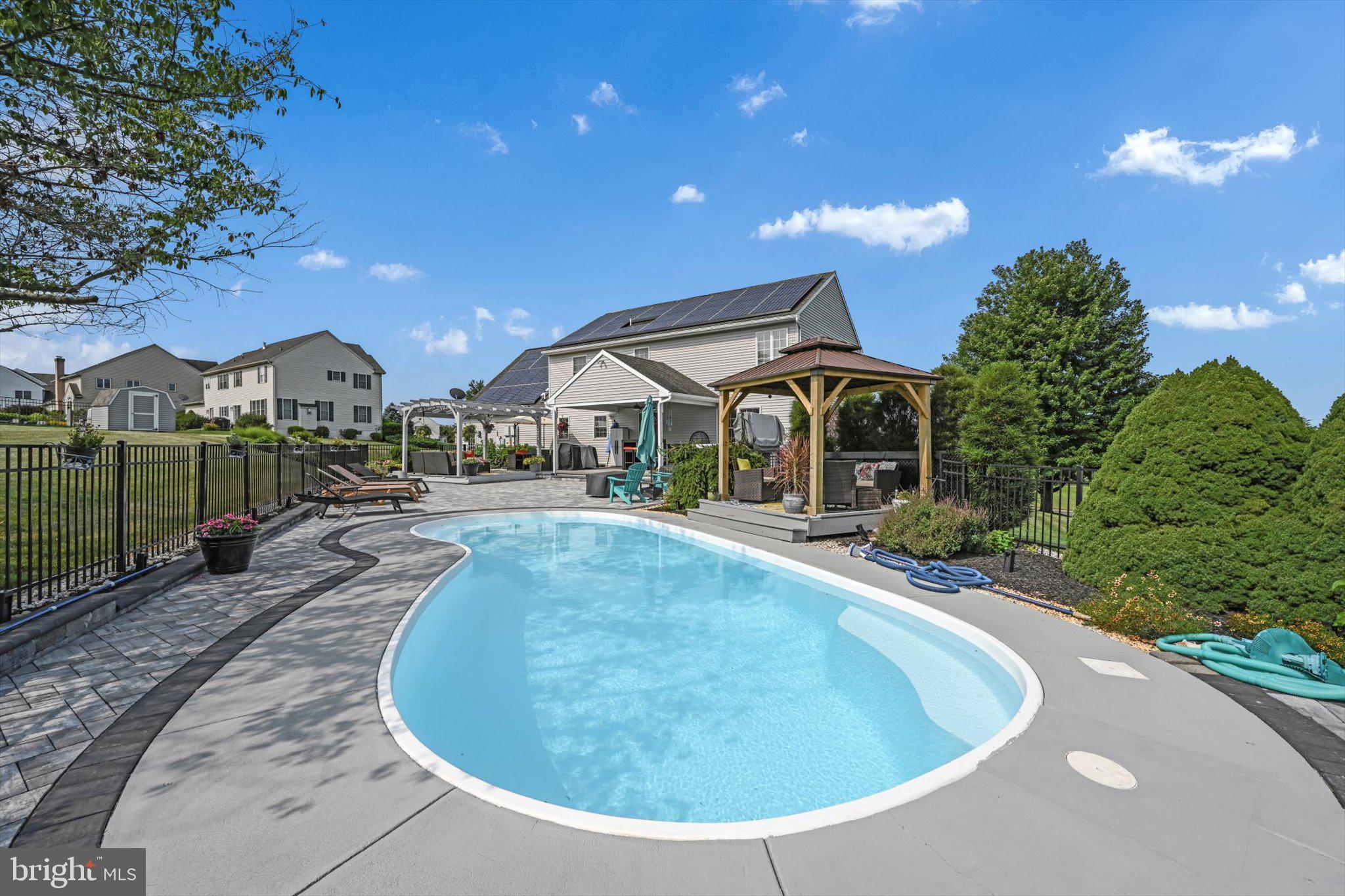 CHESTERFIELD ESTATES - Residential