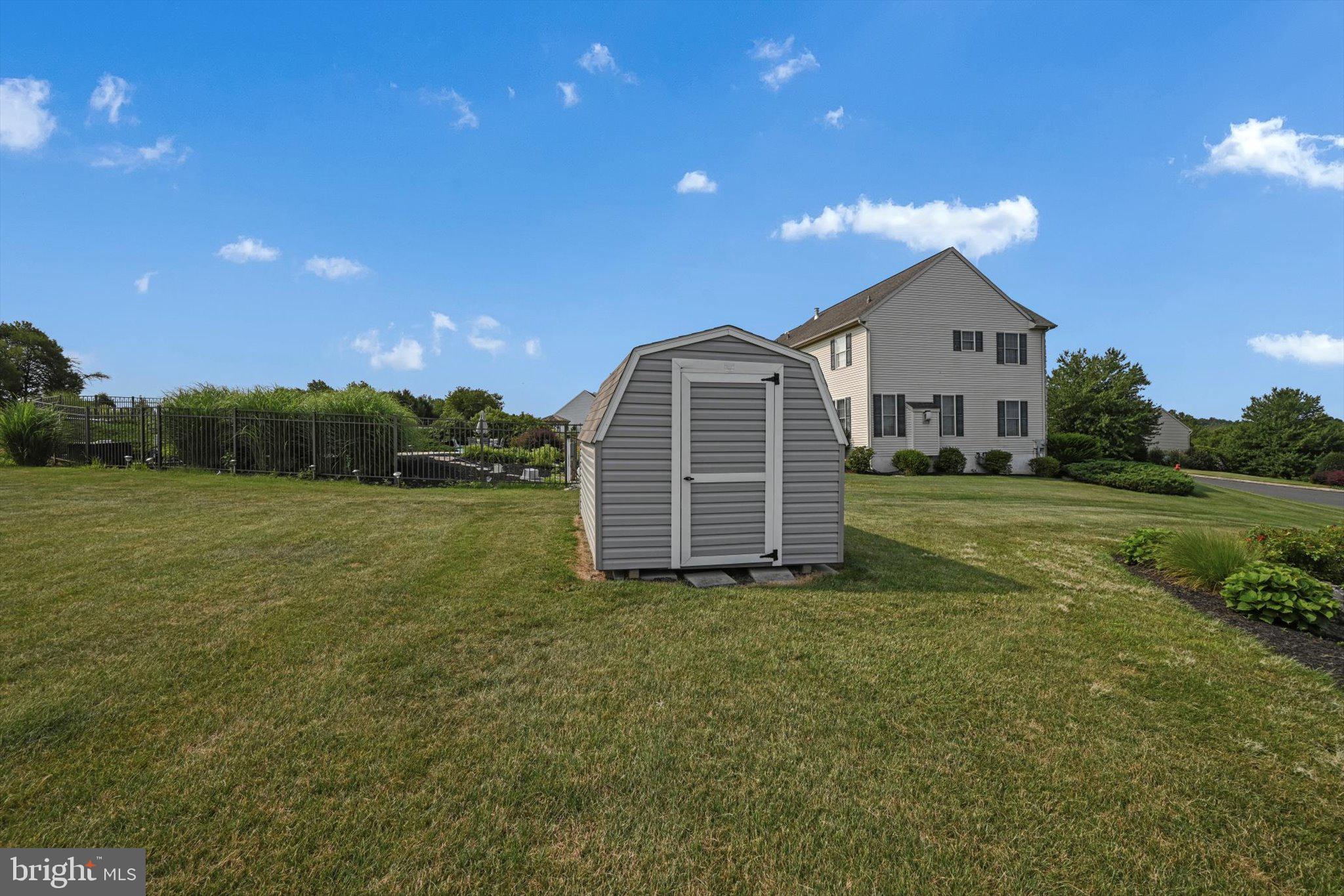 CHESTERFIELD ESTATES - Residential
