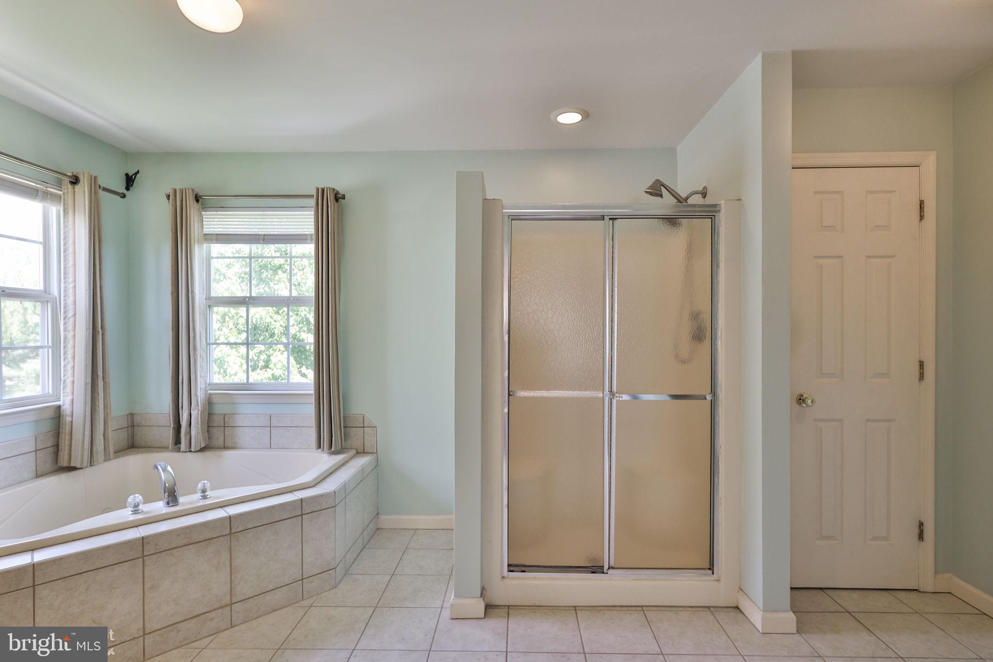 STARLITE ESTATES - Residential